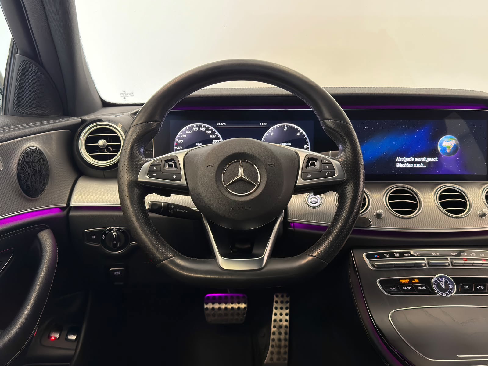 Foto van Mercedes-Benz E 220 D