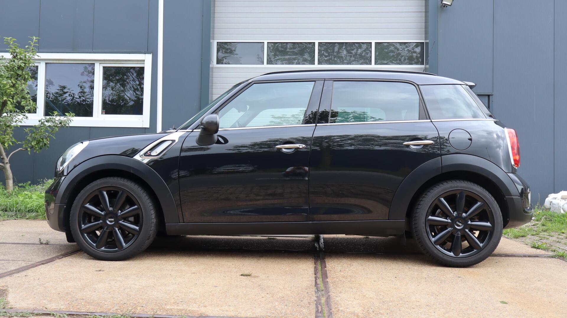 Foto van Mini Cooper S Countryman