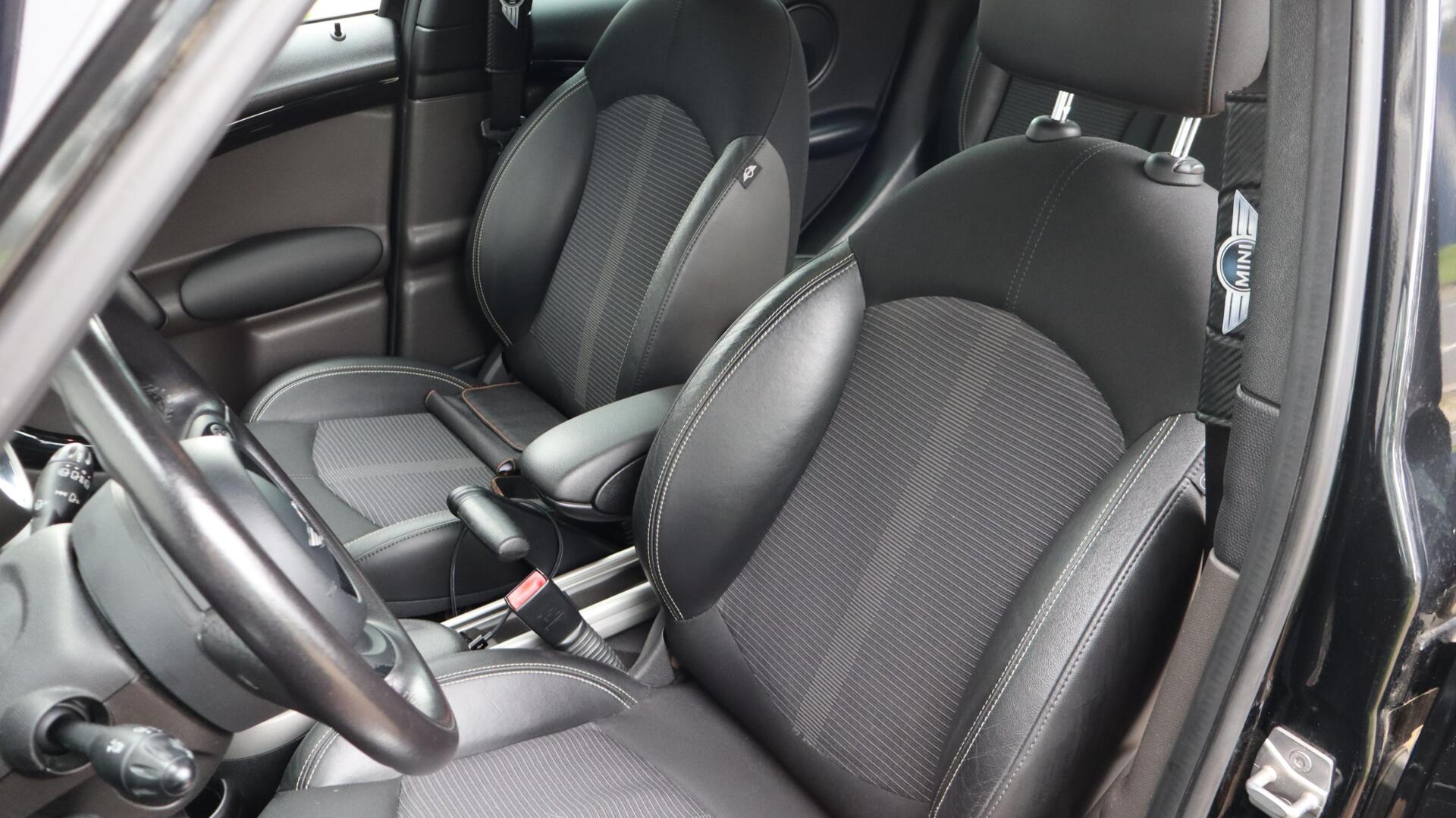Foto van Mini Cooper S Countryman