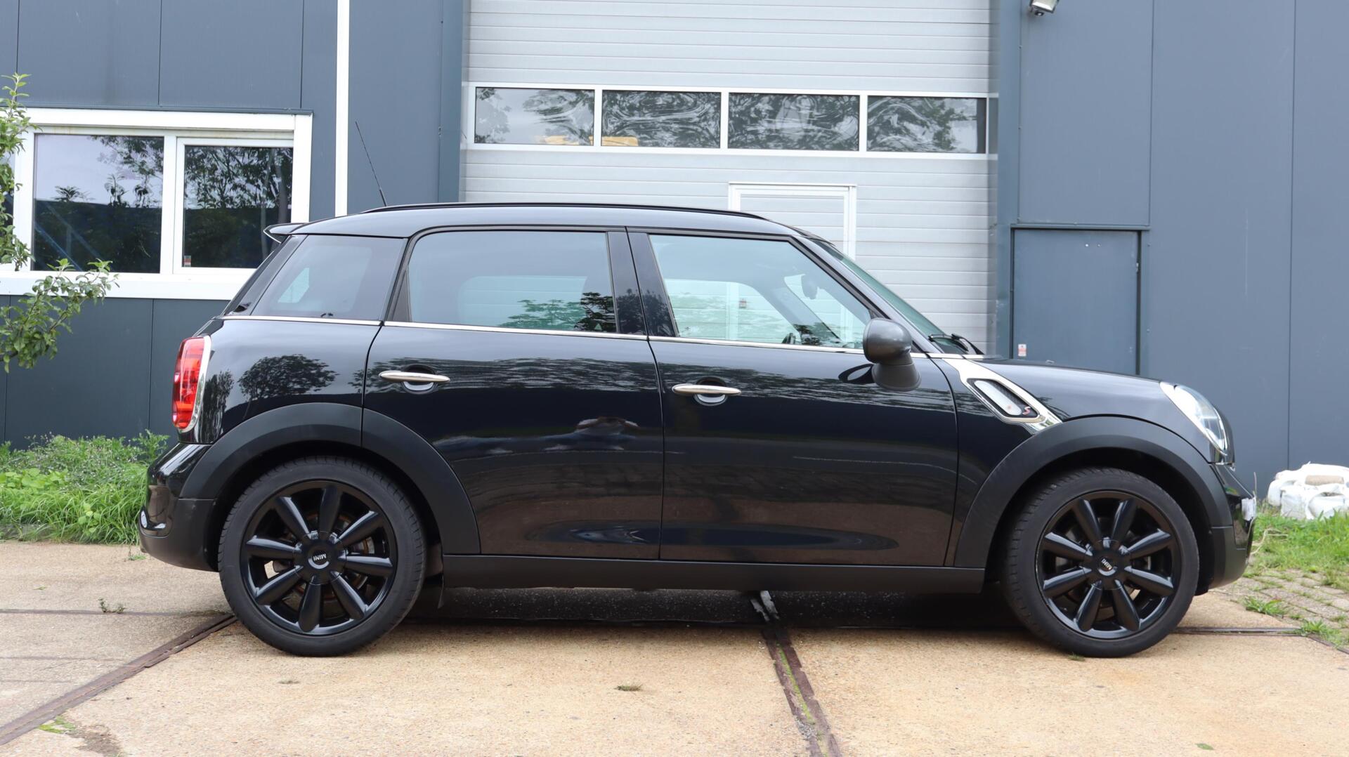 Foto van Mini Cooper S Countryman