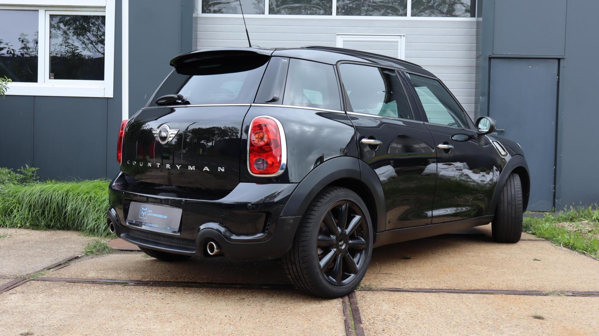 Foto van Mini Cooper S Countryman
