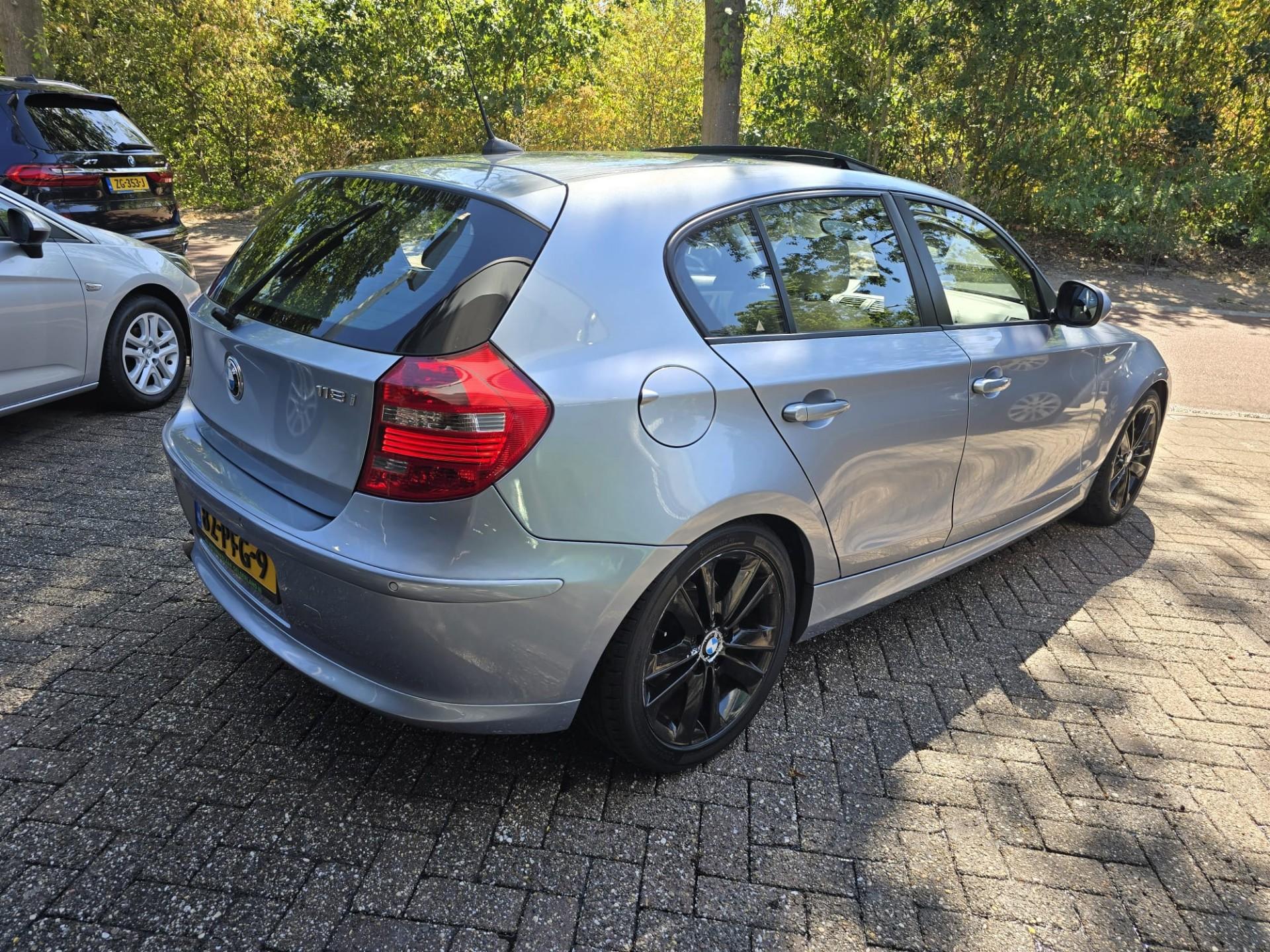 Foto van BMW 118i