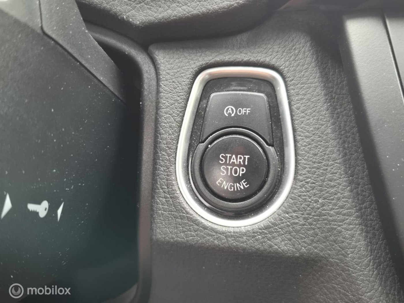 Foto van BMW 320i