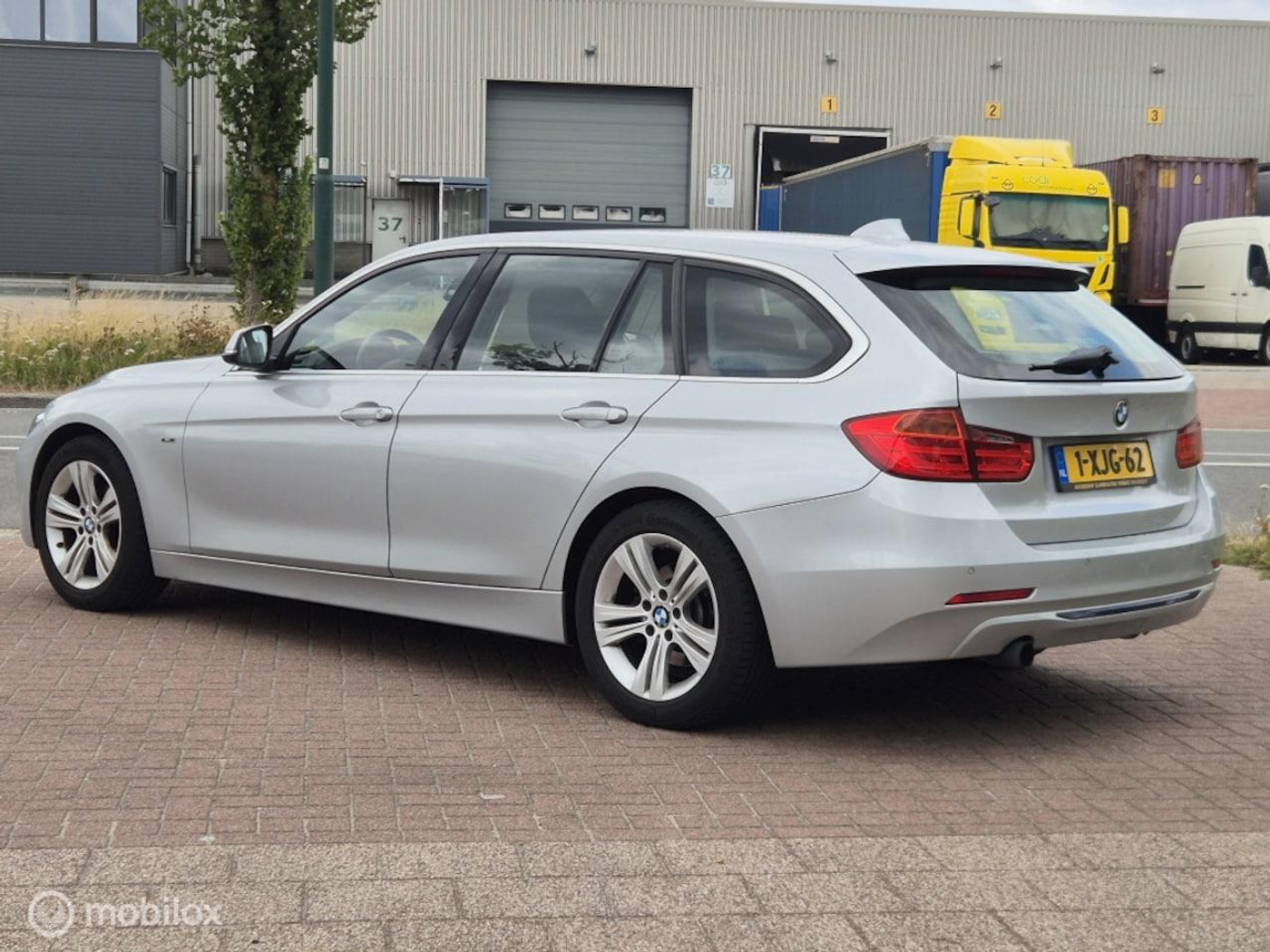 Foto van BMW 320i