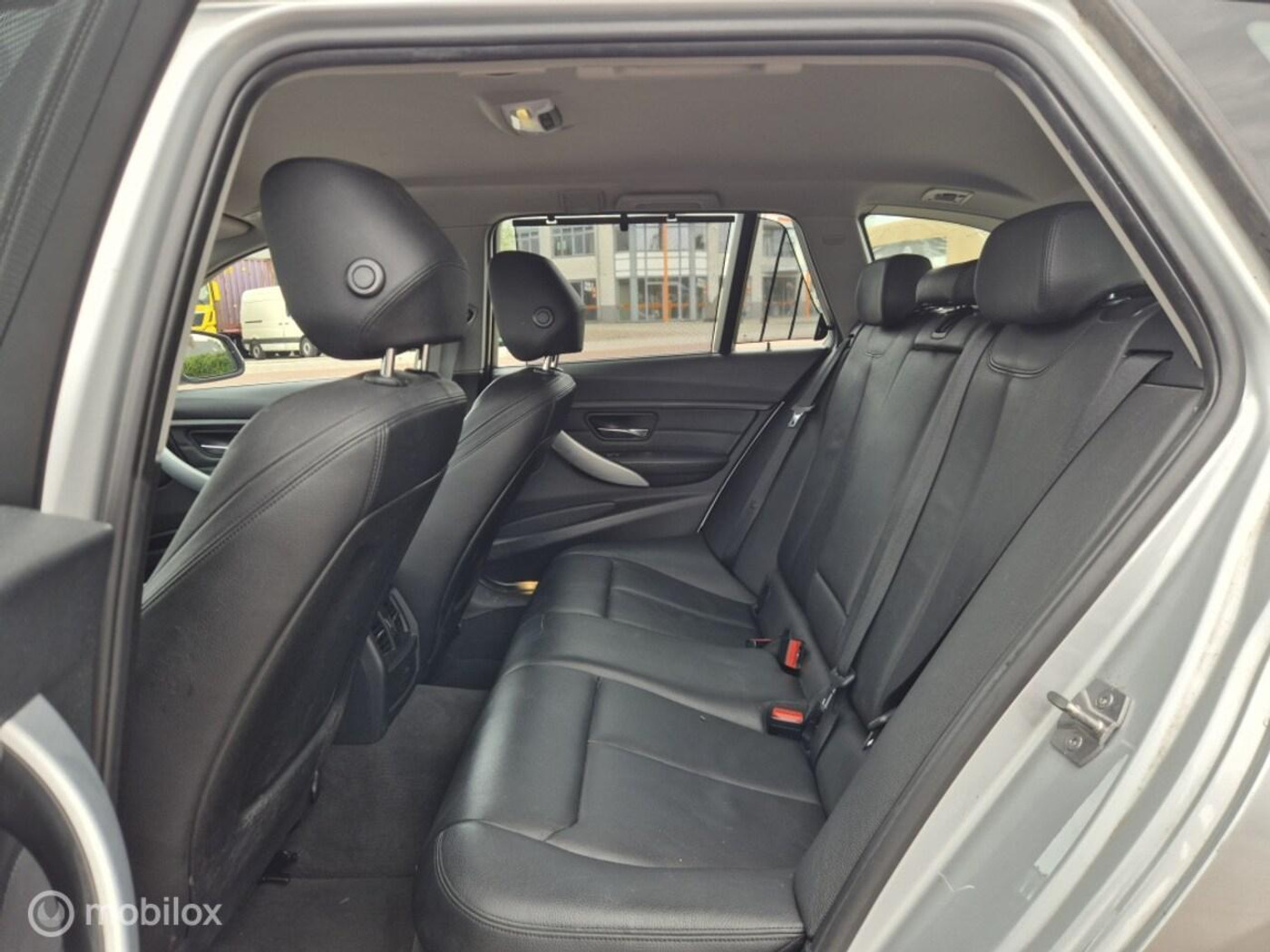 Foto van BMW 320i