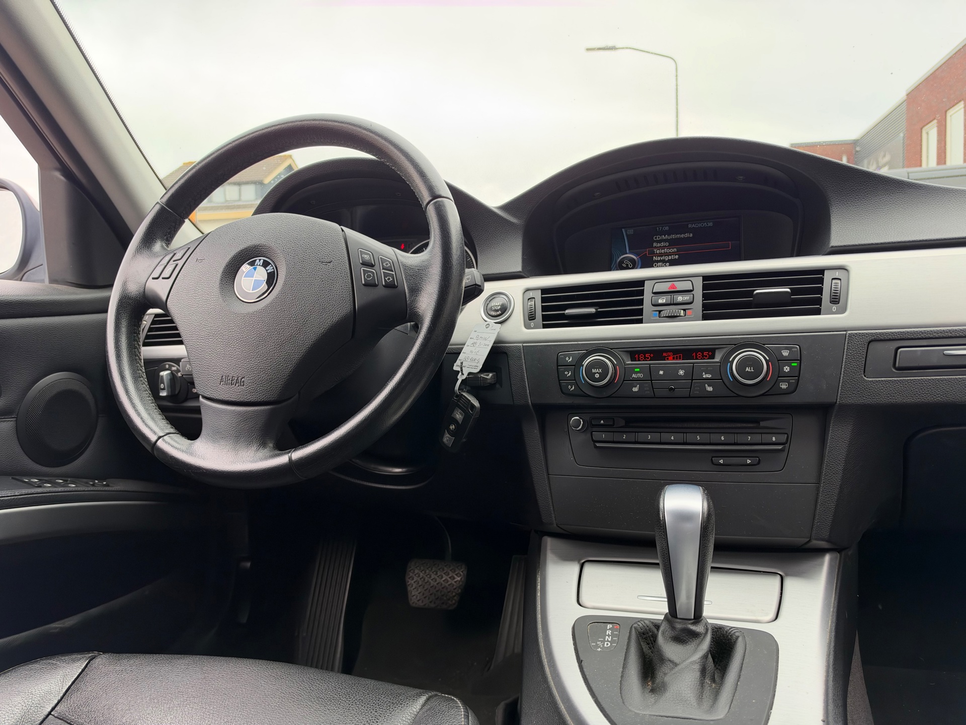 Foto van BMW 320i