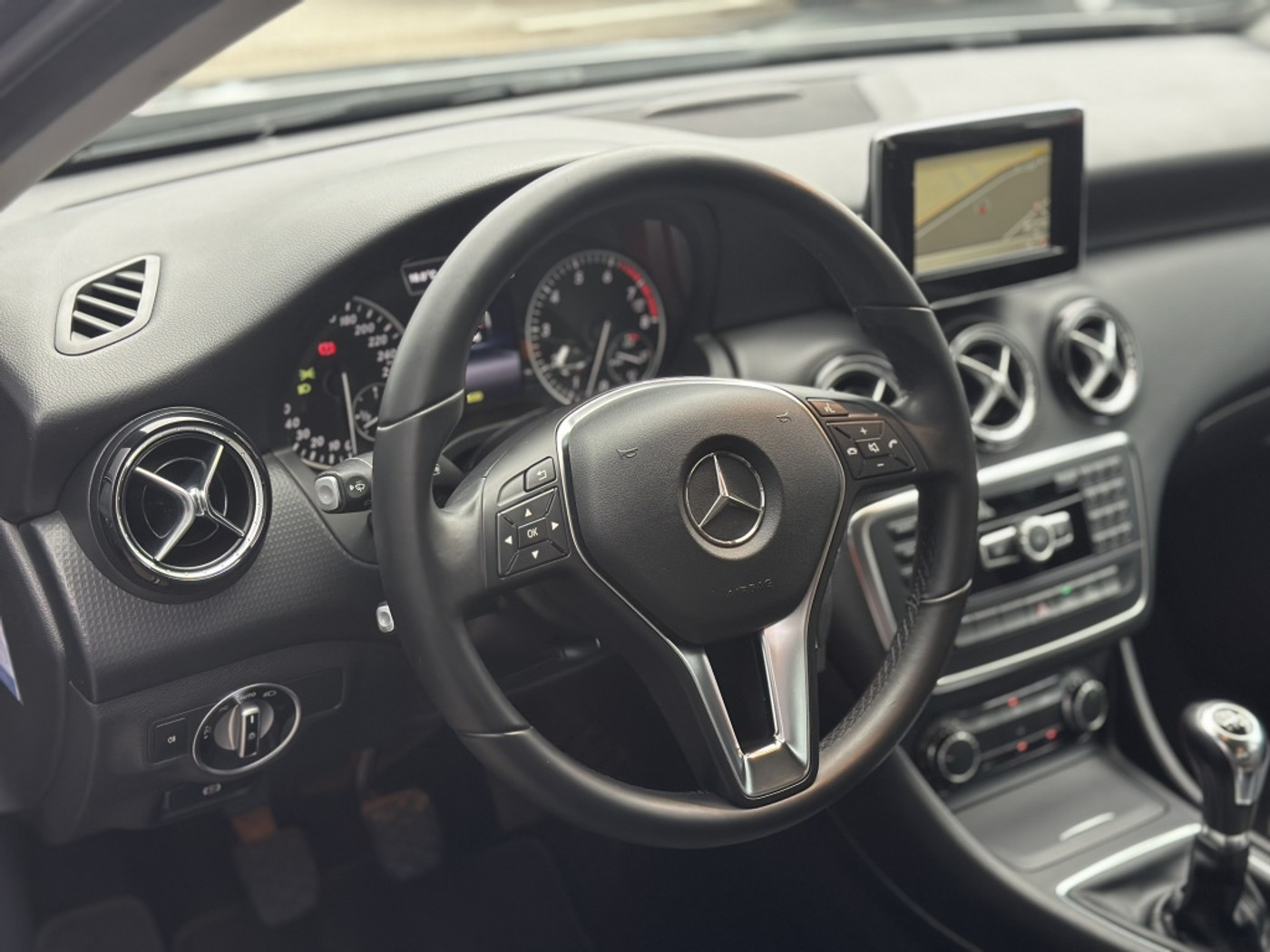 Foto van Mercedes-Benz A 180