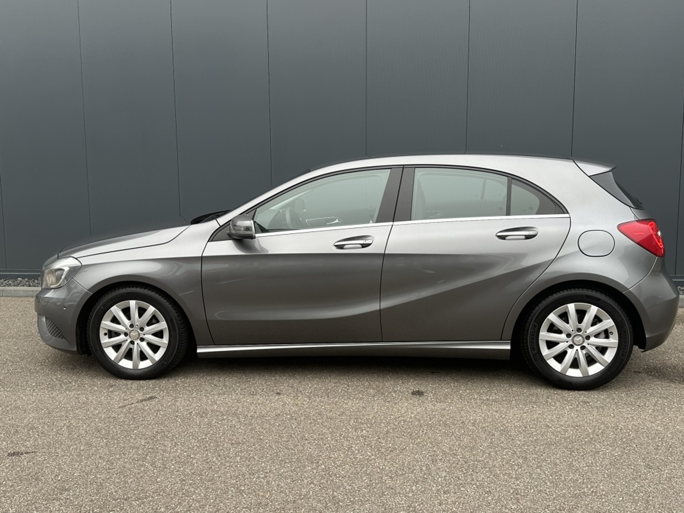 Foto van Mercedes-Benz A 180
