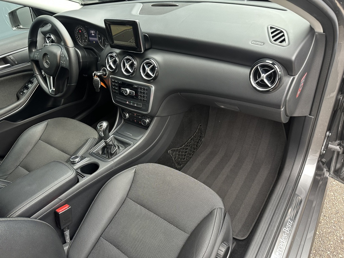Foto van Mercedes-Benz A 180