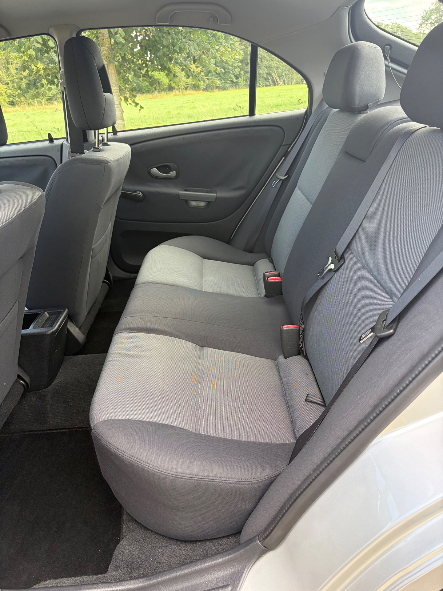 Foto van Mitsubishi Carisma