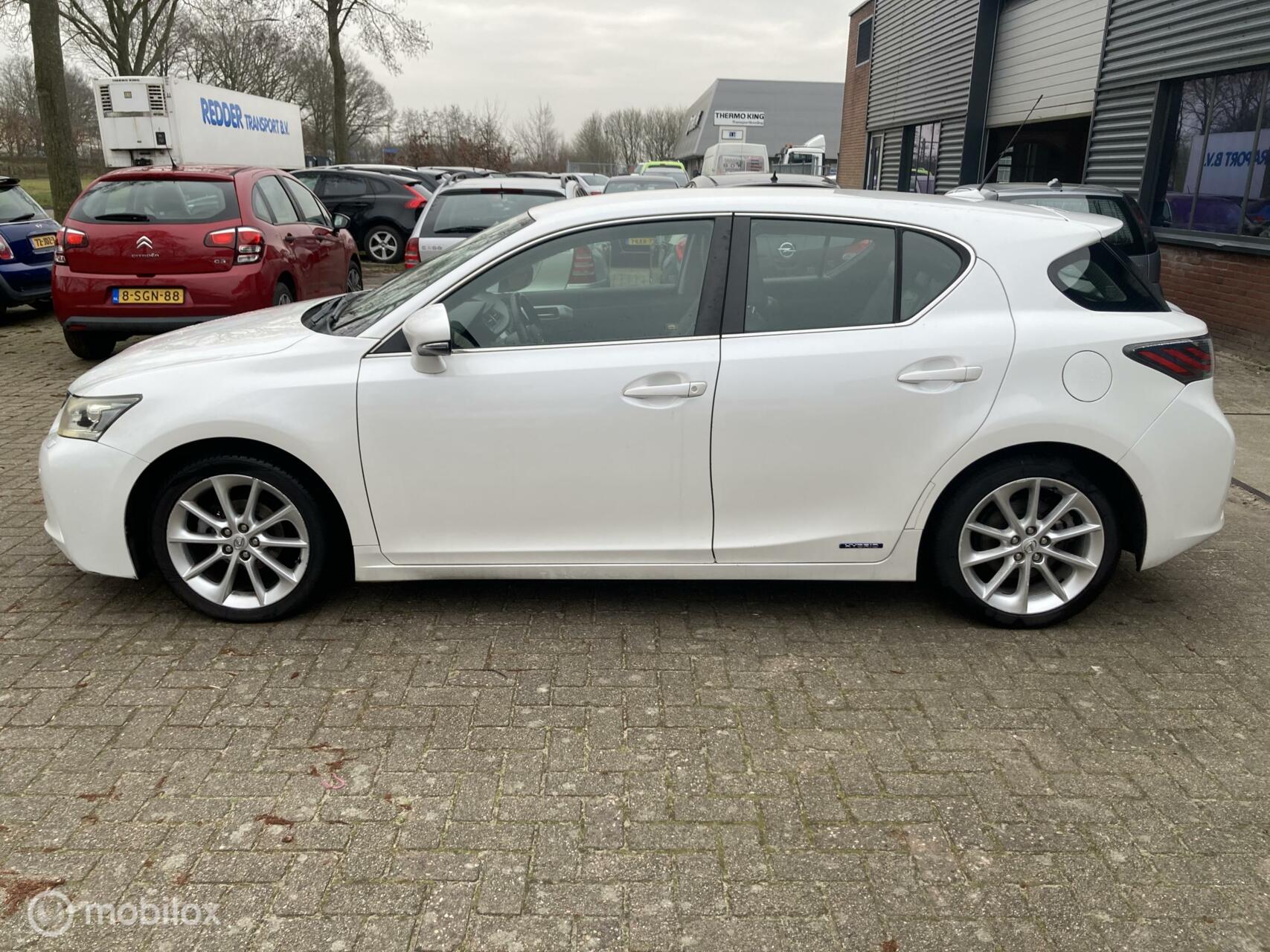 Foto van Lexus CT