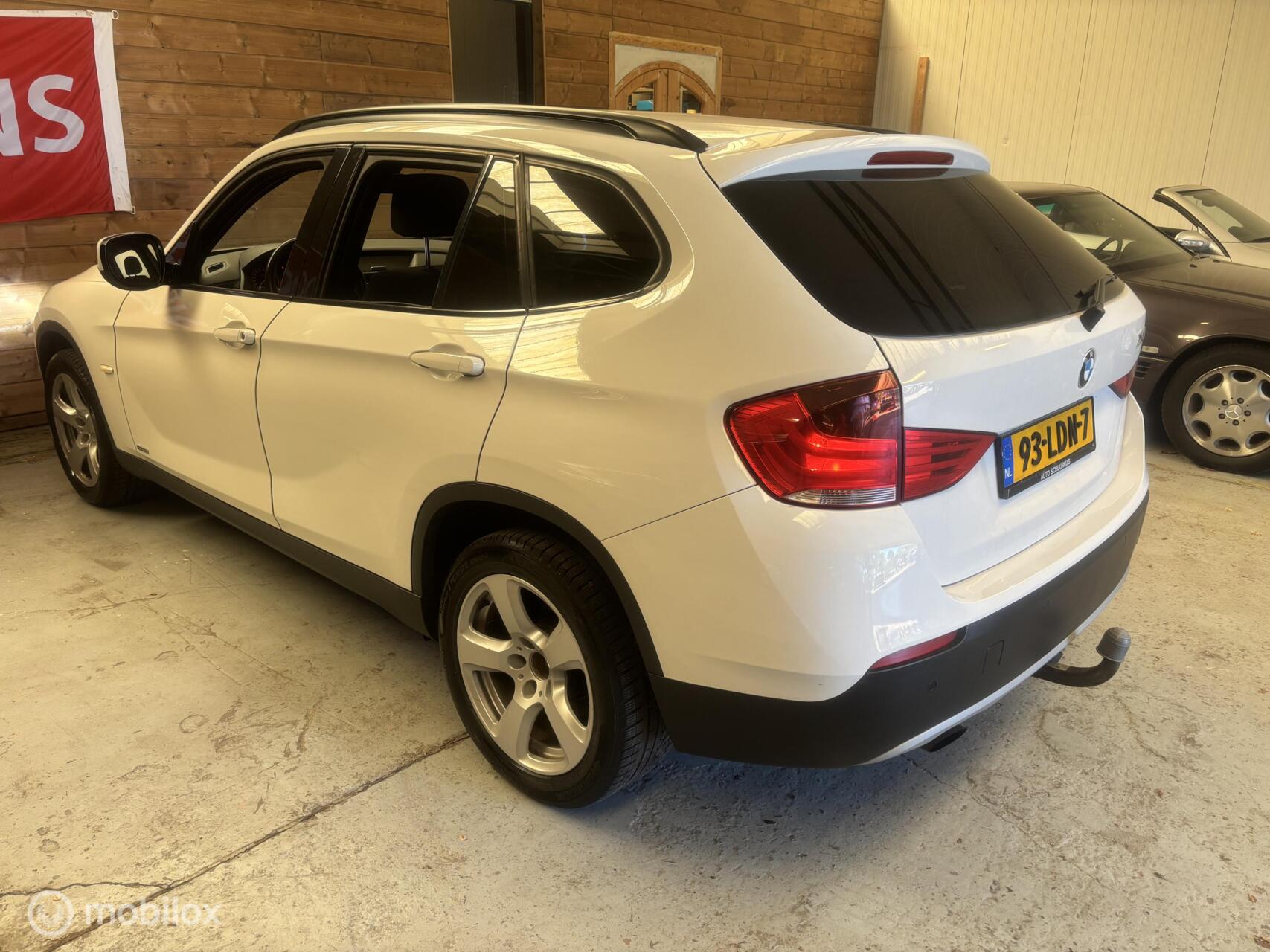 Foto van BMW X1 sDrive 18i