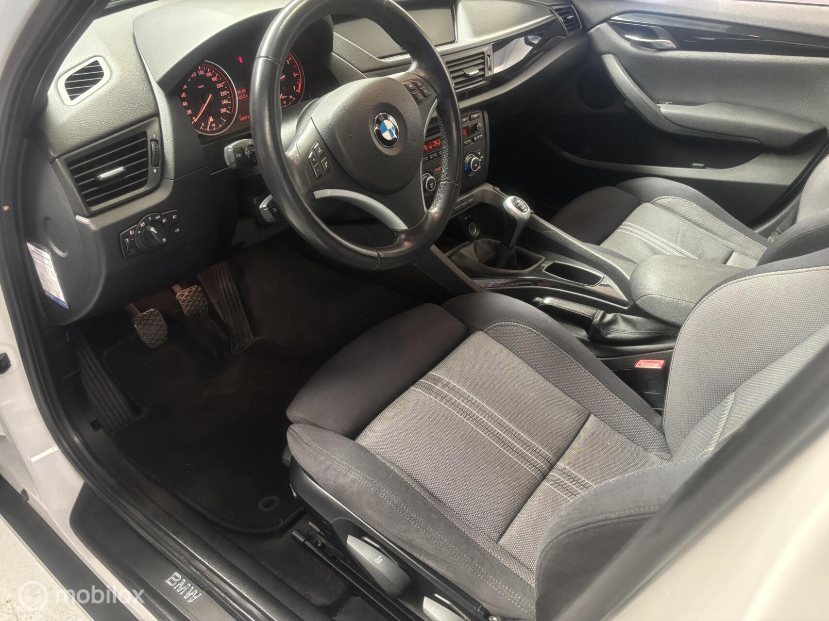 Foto van BMW X1 sDrive 18i
