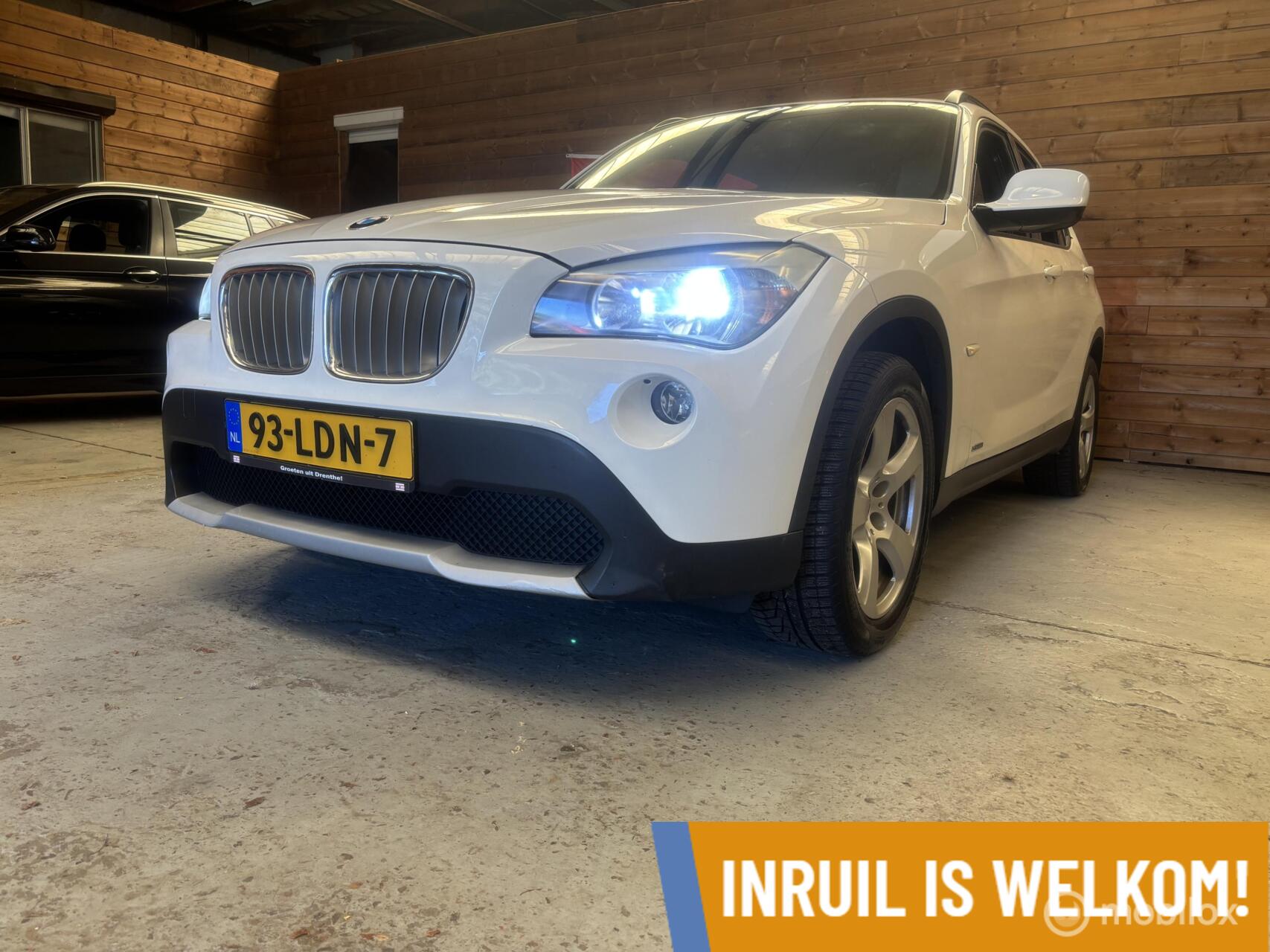 BMW X1 sDrive 18i sDrive18i Executive 2010 - voorkant