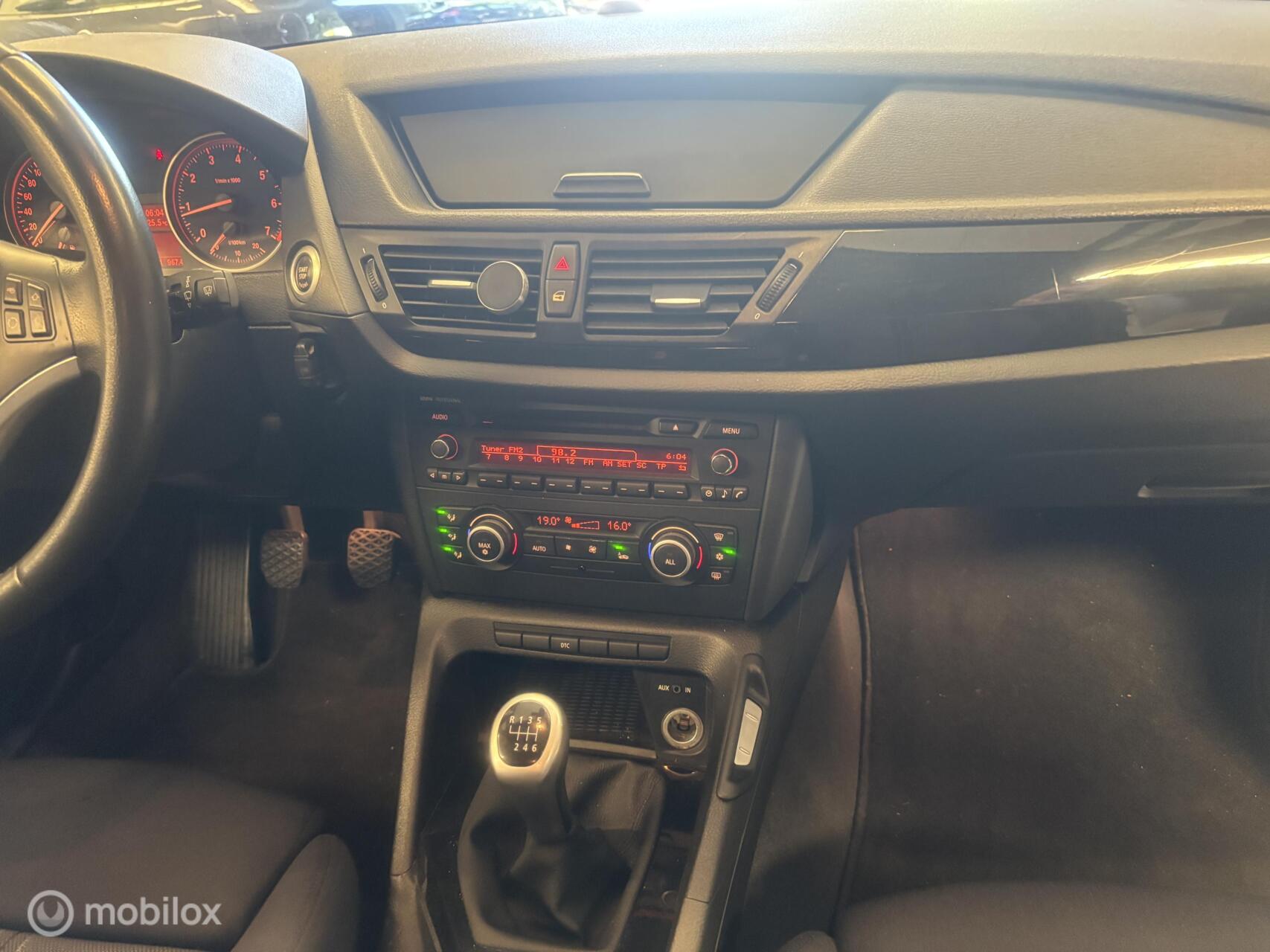 Foto van BMW X1 sDrive 18i
