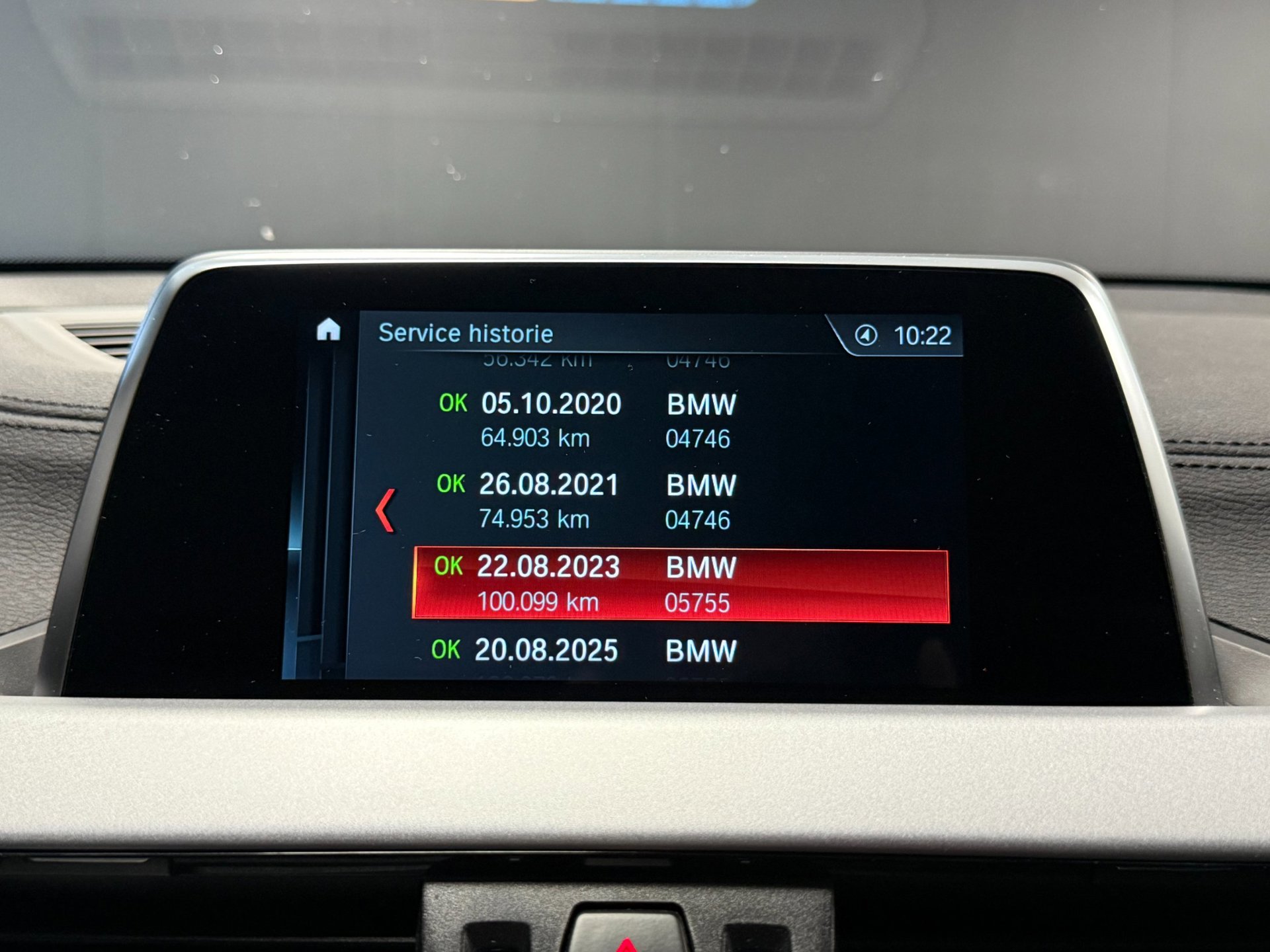 Foto van BMW X2 Sdrive18i