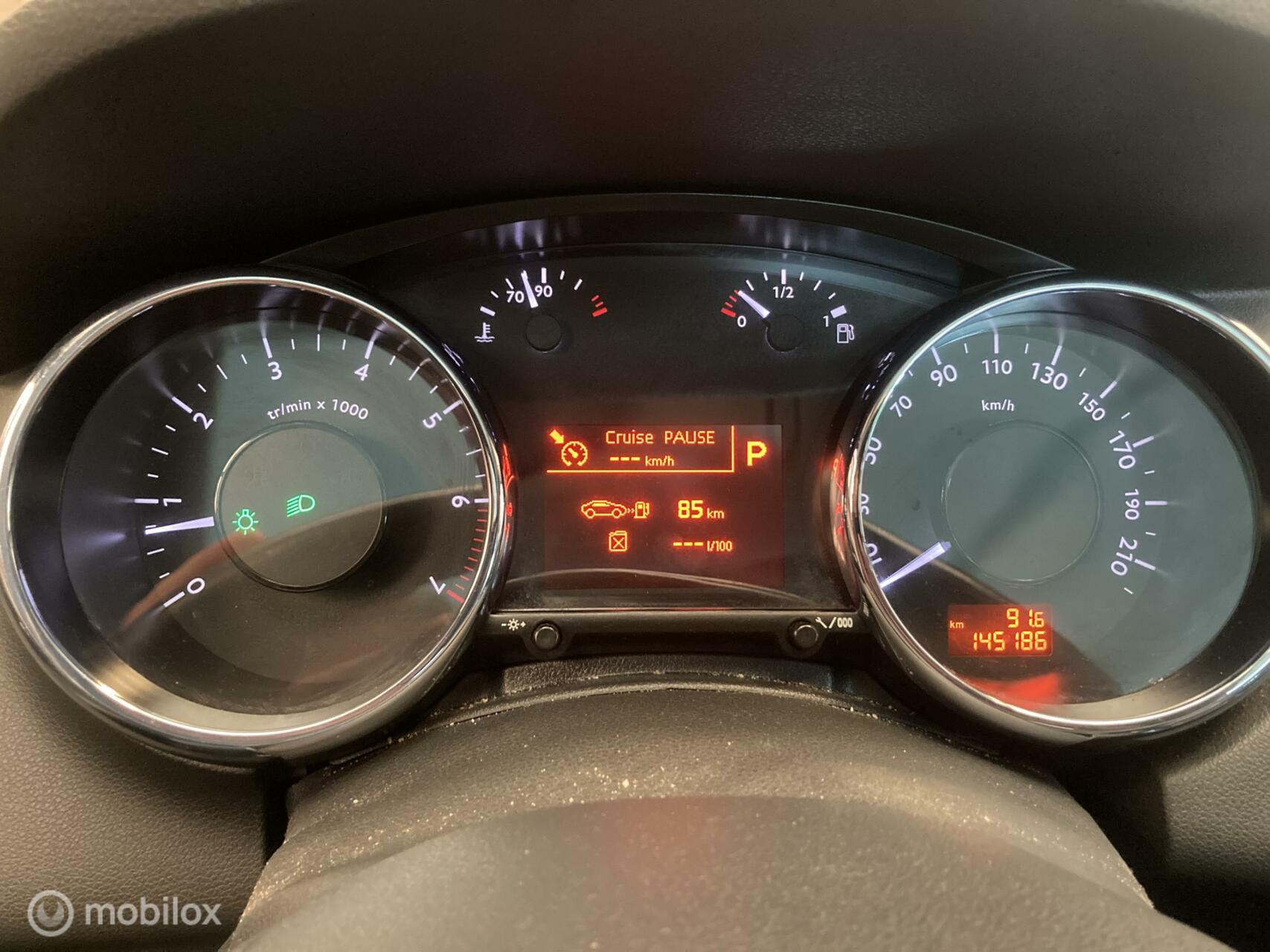 Foto van Peugeot 5008