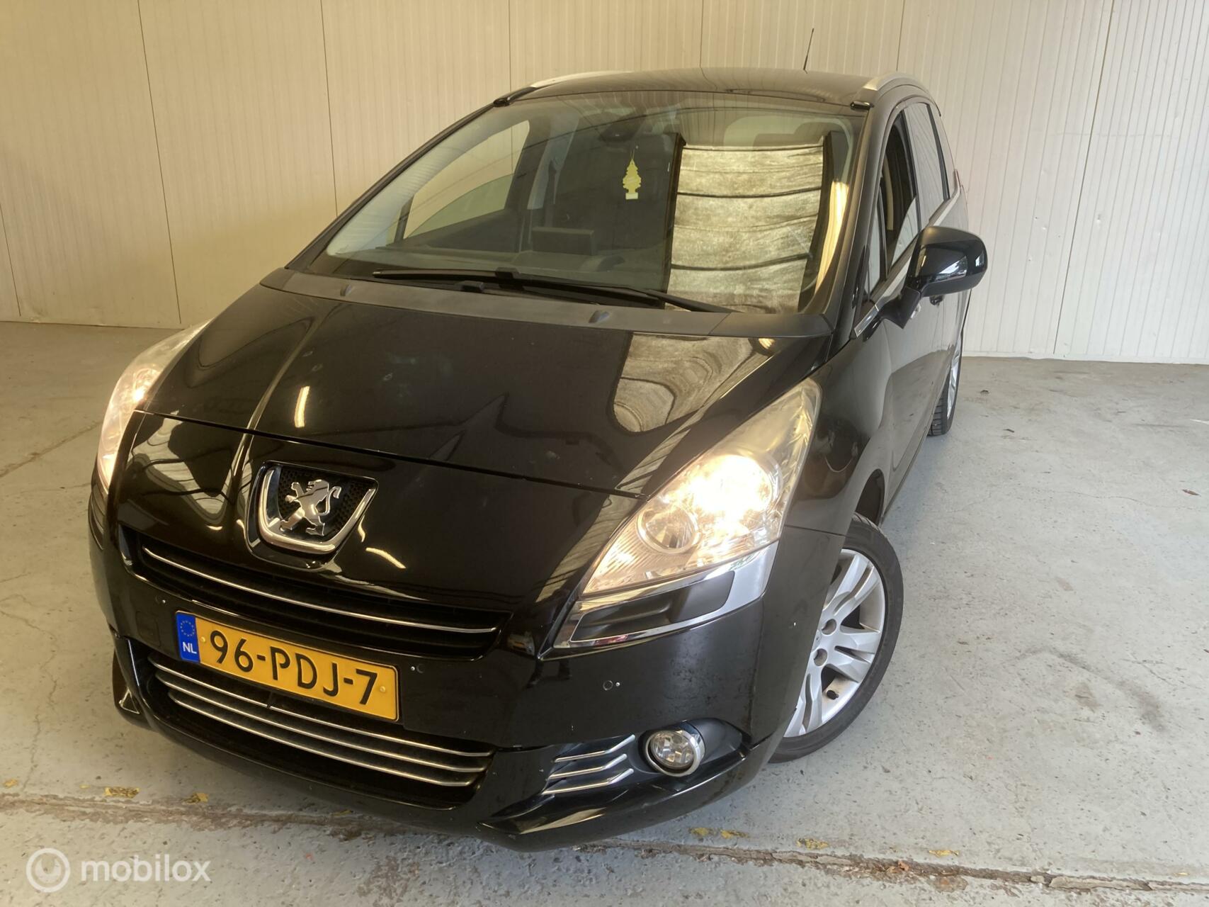Foto van Peugeot 5008