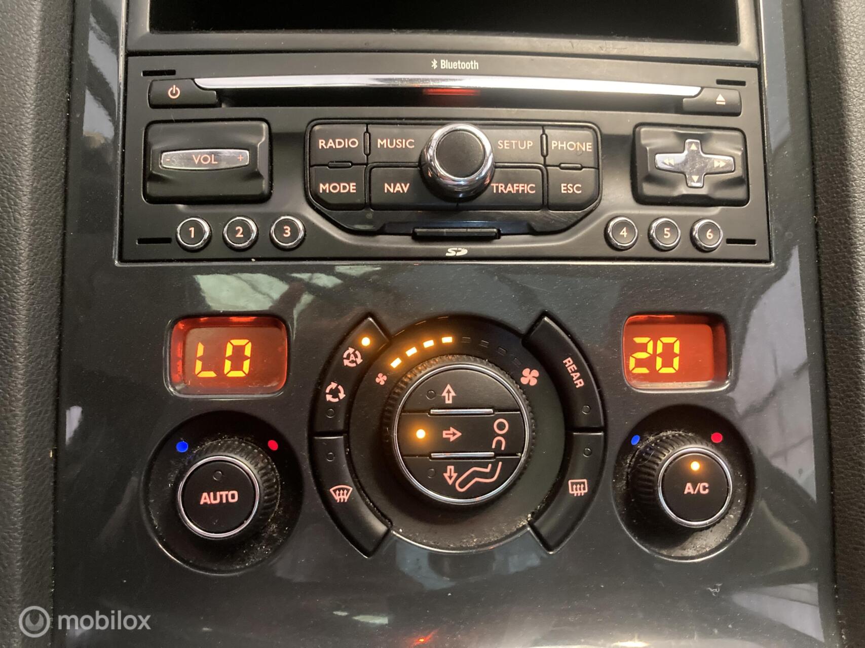 Foto van Peugeot 5008