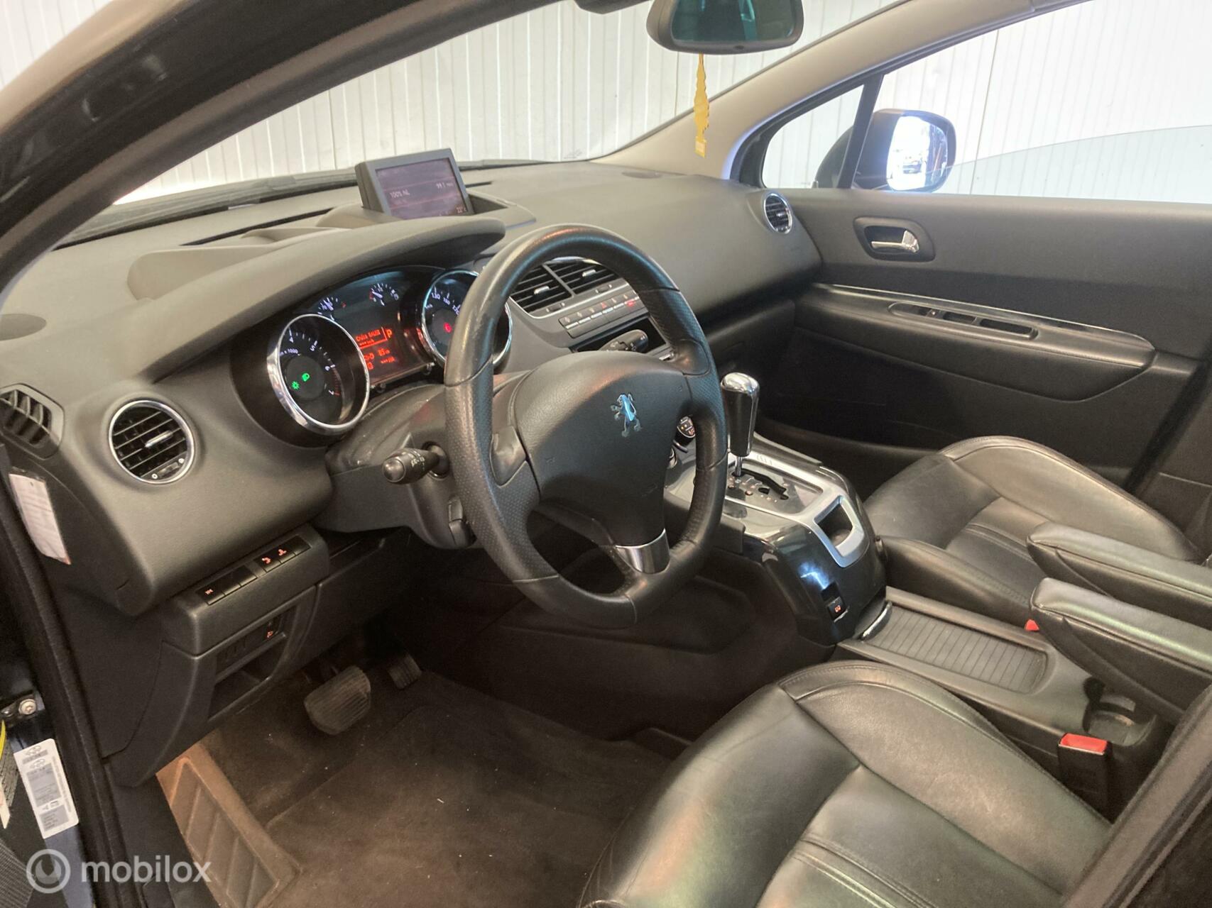 Foto van Peugeot 5008