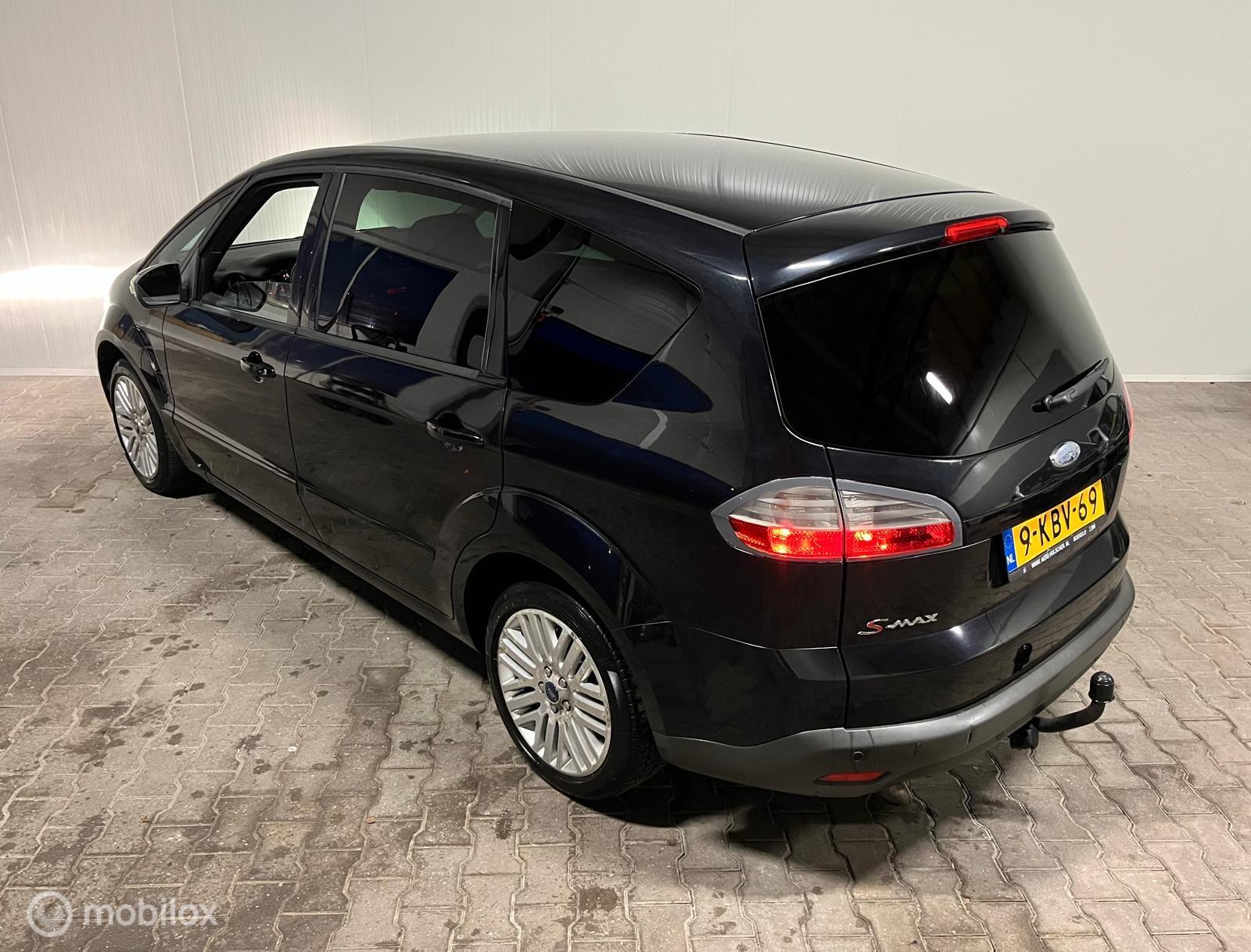 Foto van Ford S-max