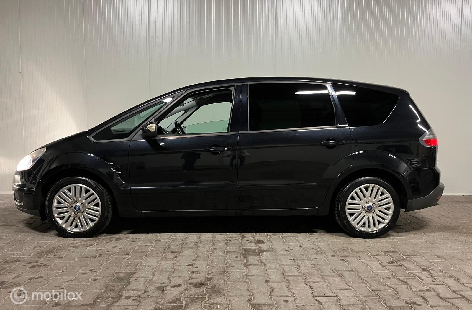 Foto van Ford S-max