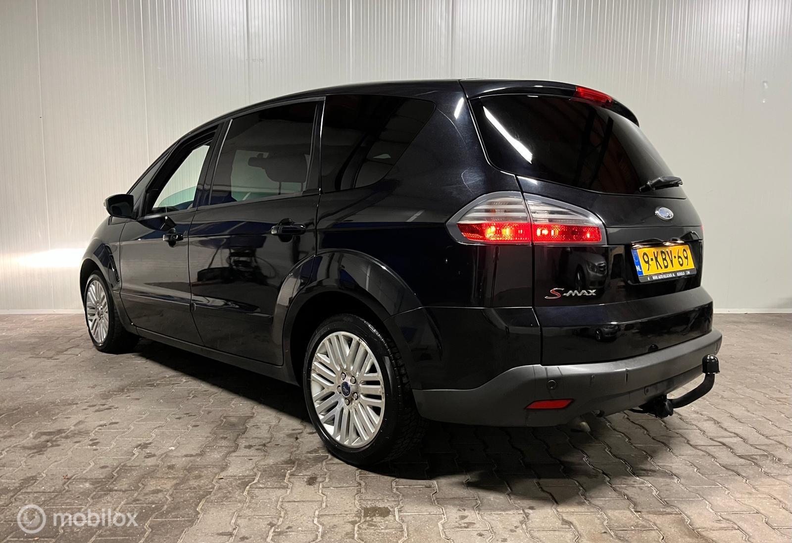 Foto van Ford S-max