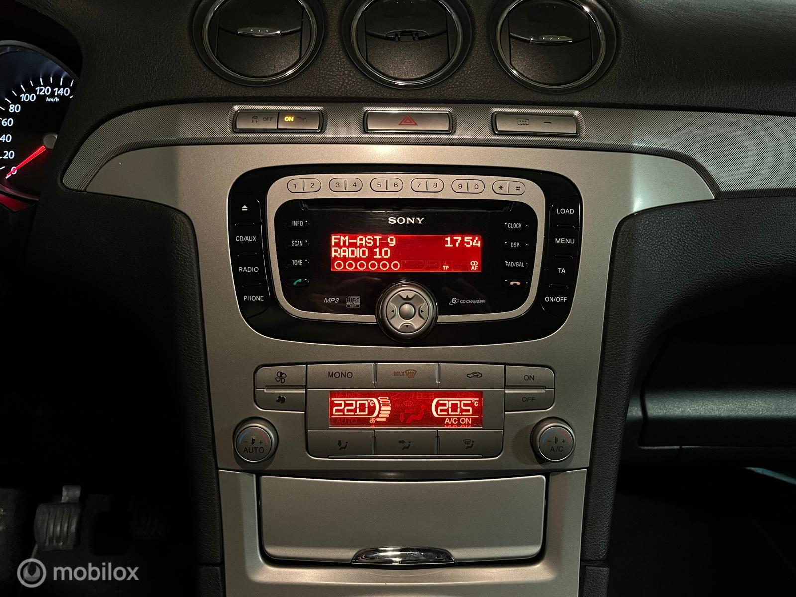 Foto van Ford S-max