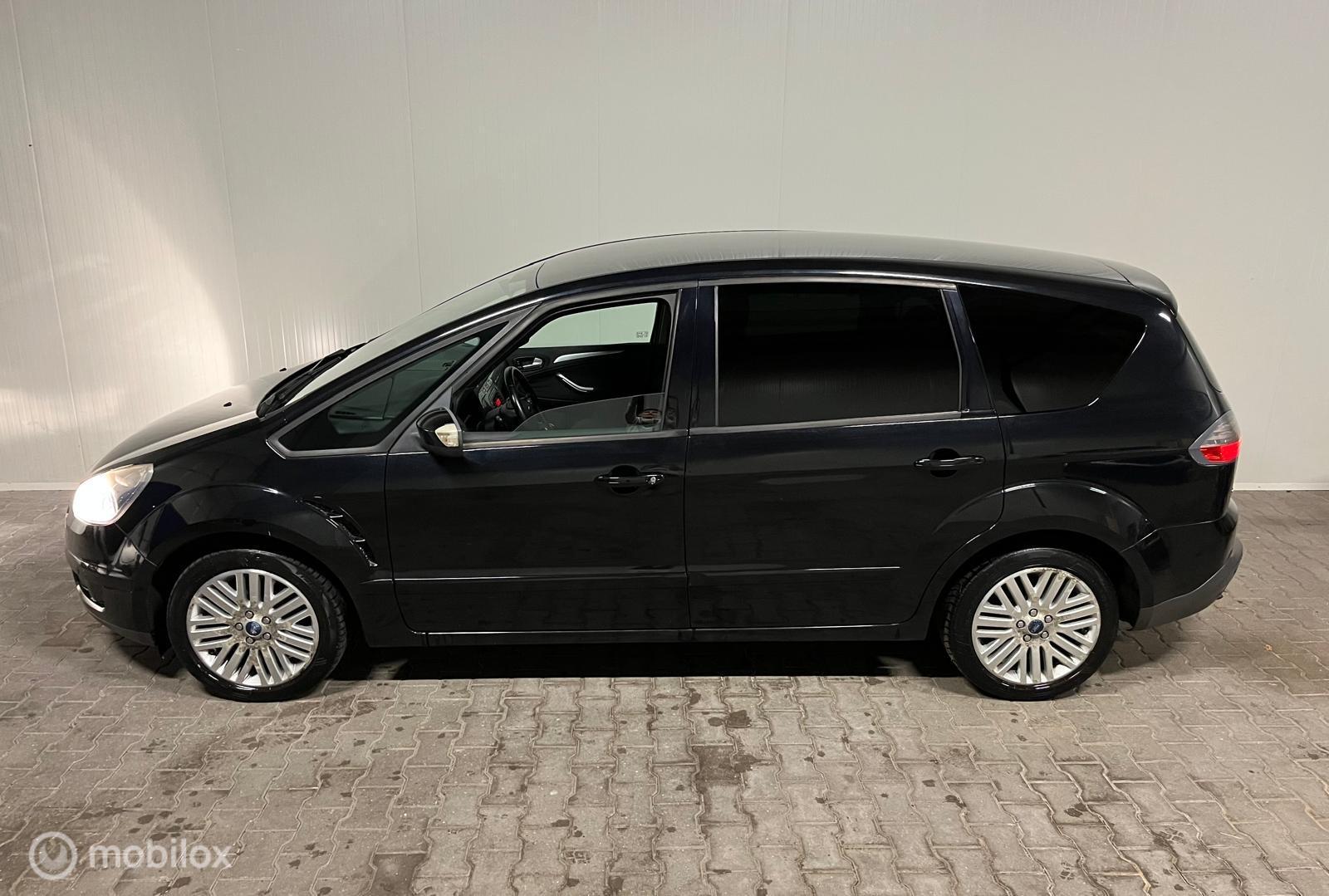 Foto van Ford S-max