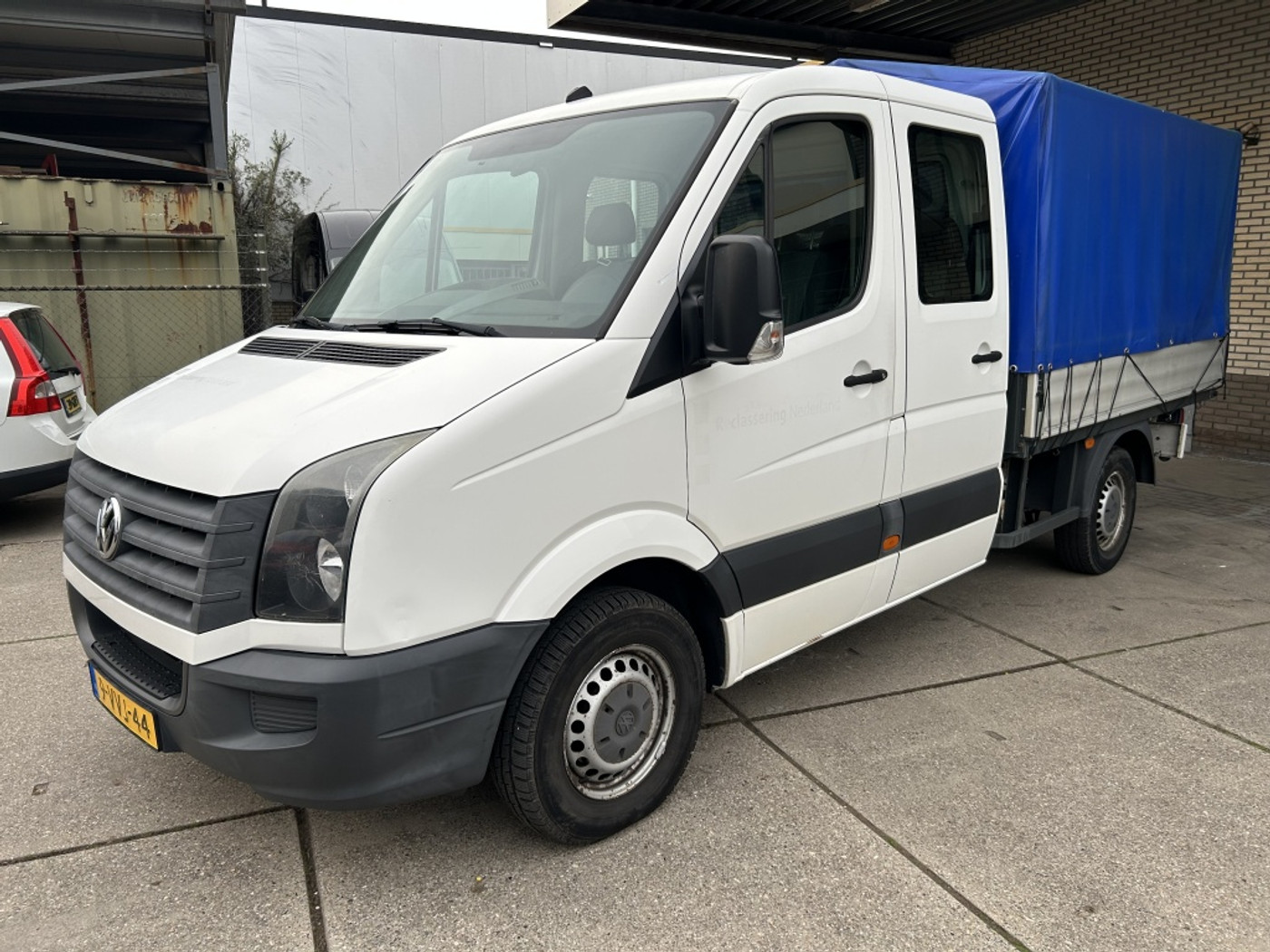 Volkswagen Crafter 30 2.0 TDI L2H1 DC 7 PERS PICK UP 2012 - voorkant