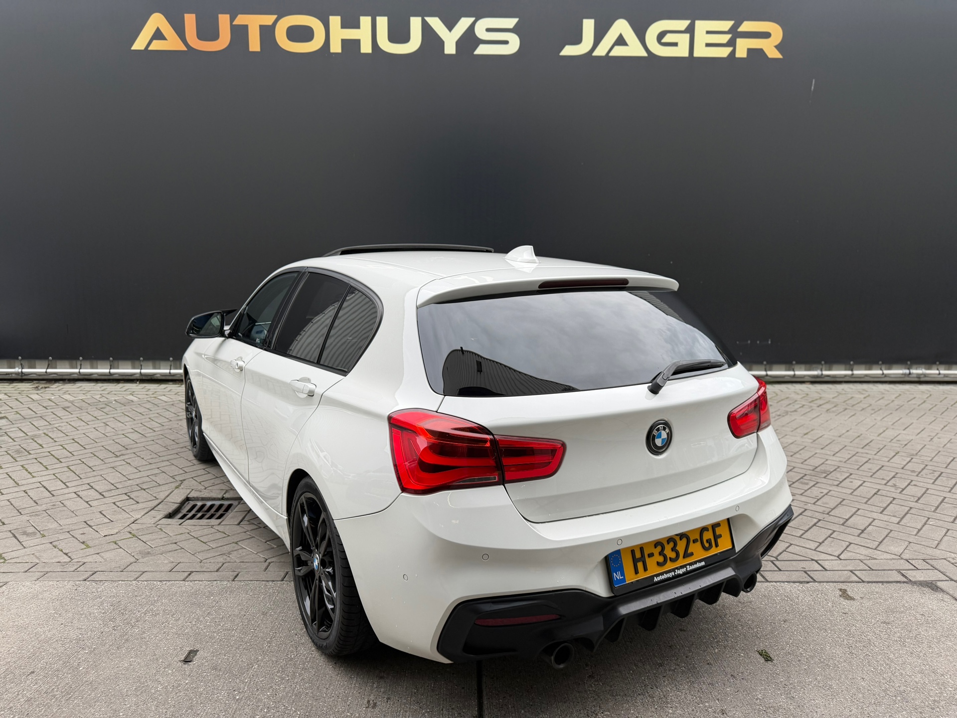 Foto van BMW M140i