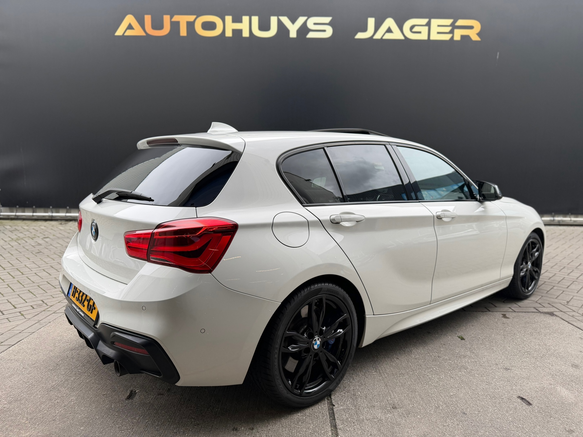 Foto van BMW M140i
