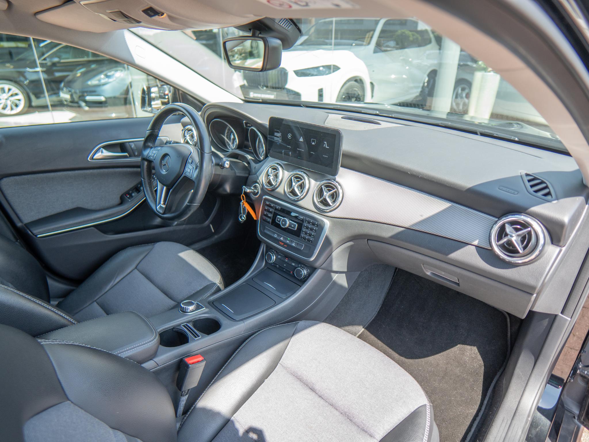 Foto van Mercedes-Benz Gla 200