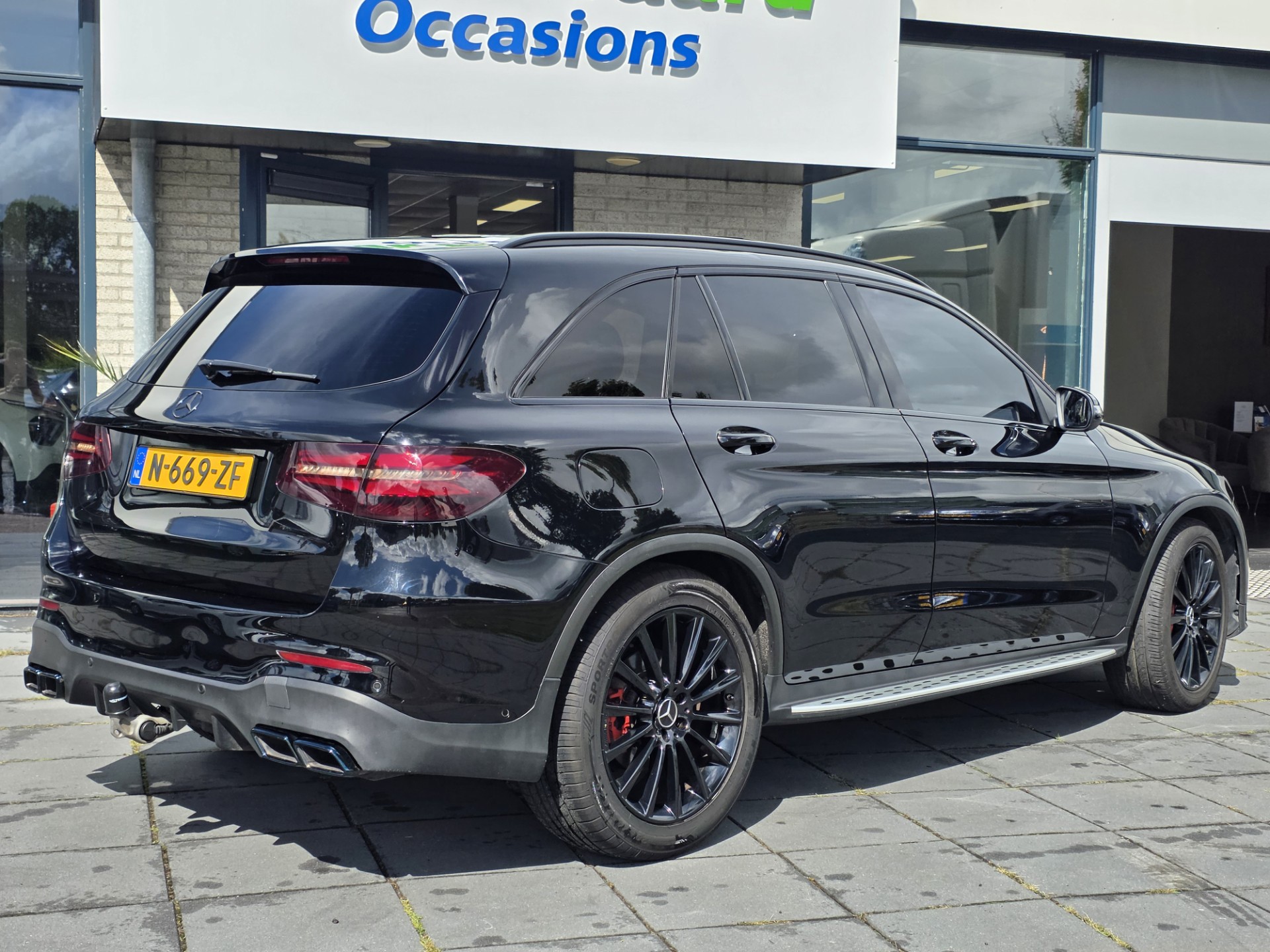 Foto van Mercedes-Benz GLC 250 D 4Matic
