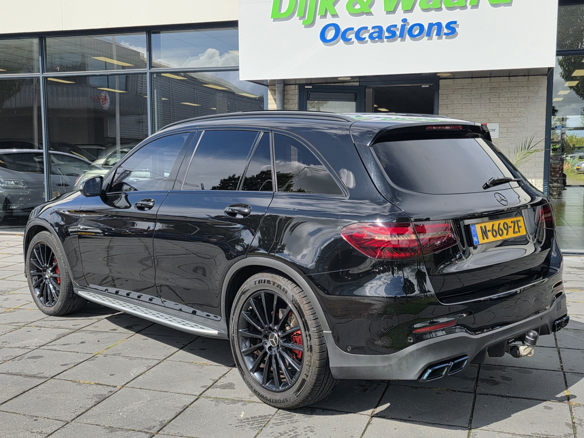 Foto van Mercedes-Benz GLC 250 D 4Matic
