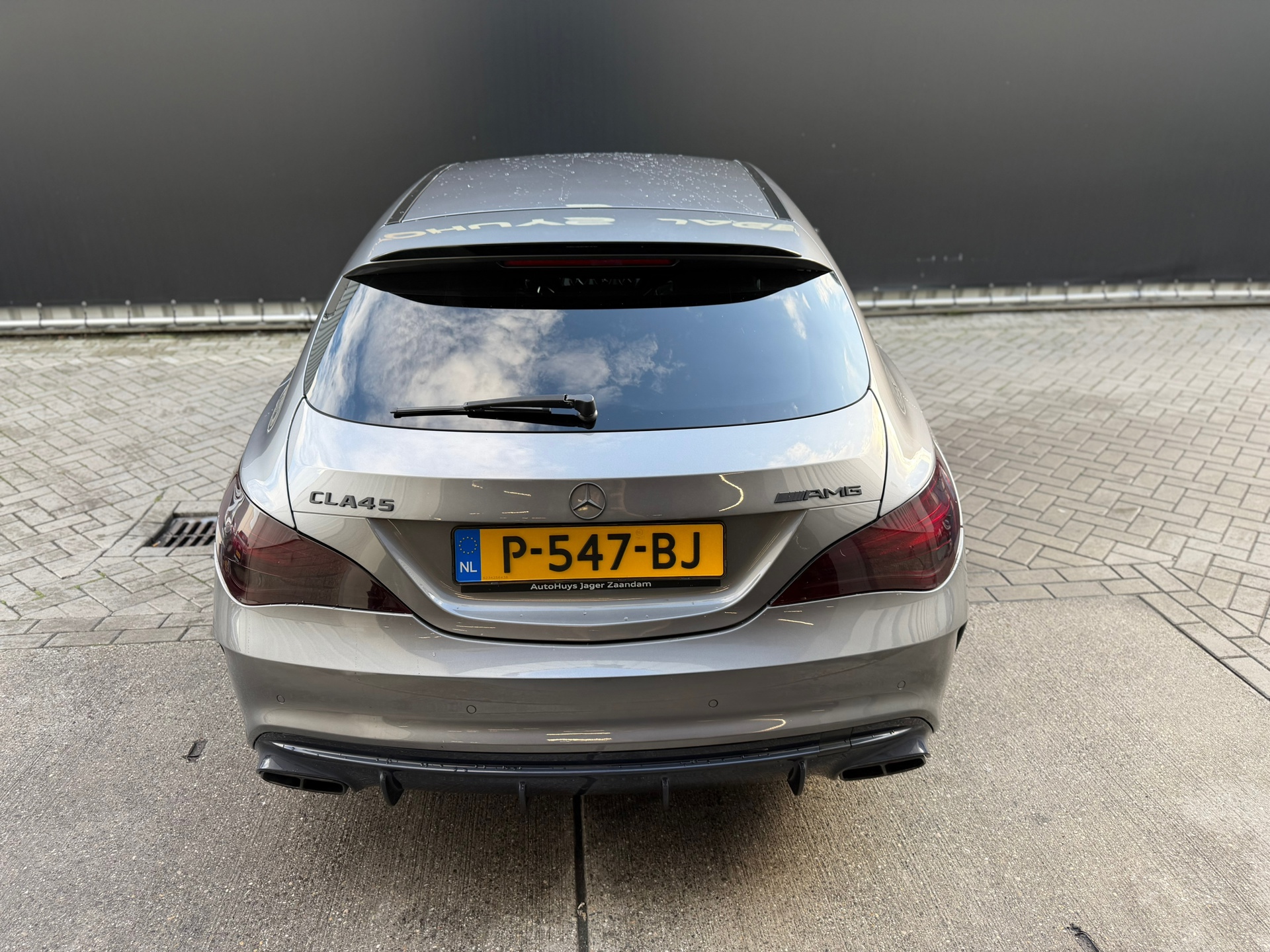 Foto van Mercedes-Benz AMG Cla 45