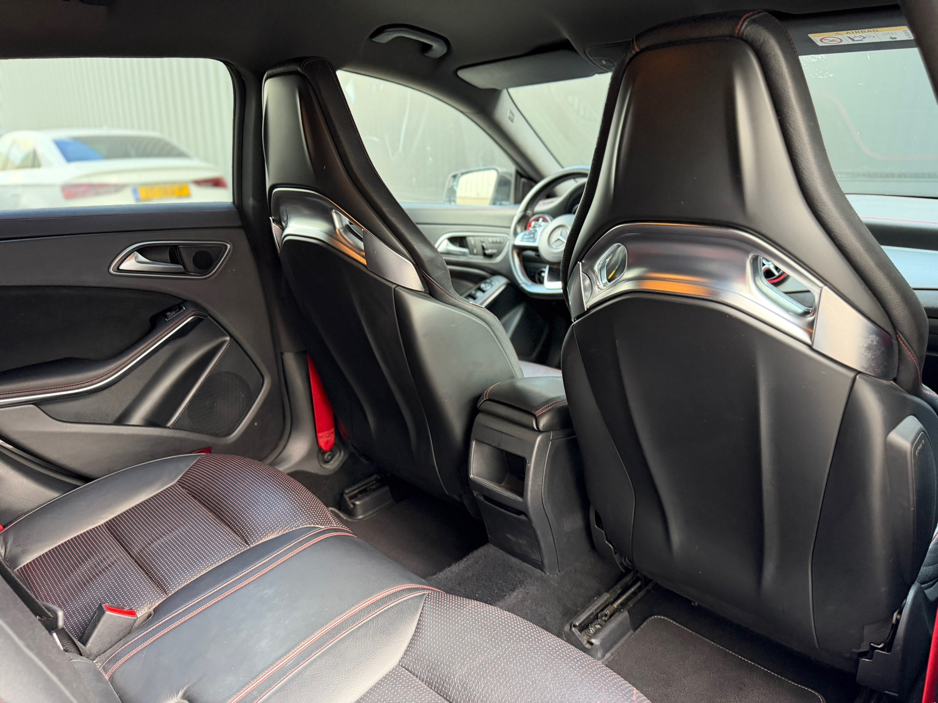 Foto van Mercedes-Benz AMG Cla 45