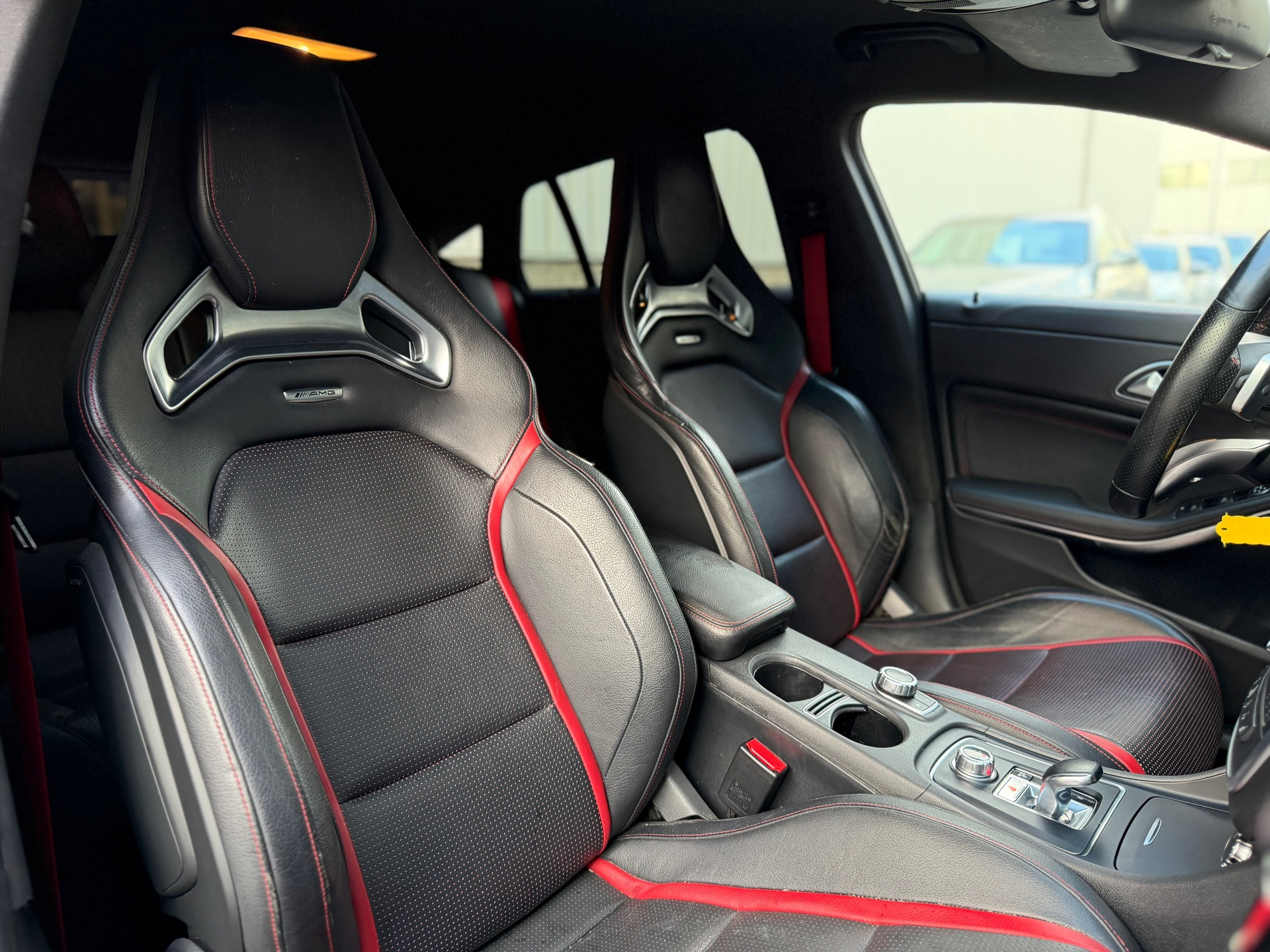 Foto van Mercedes-Benz AMG Cla 45