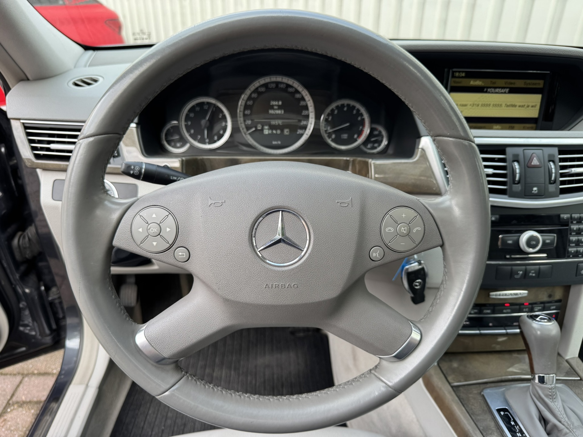 Foto van Mercedes-Benz E 250 Cgi