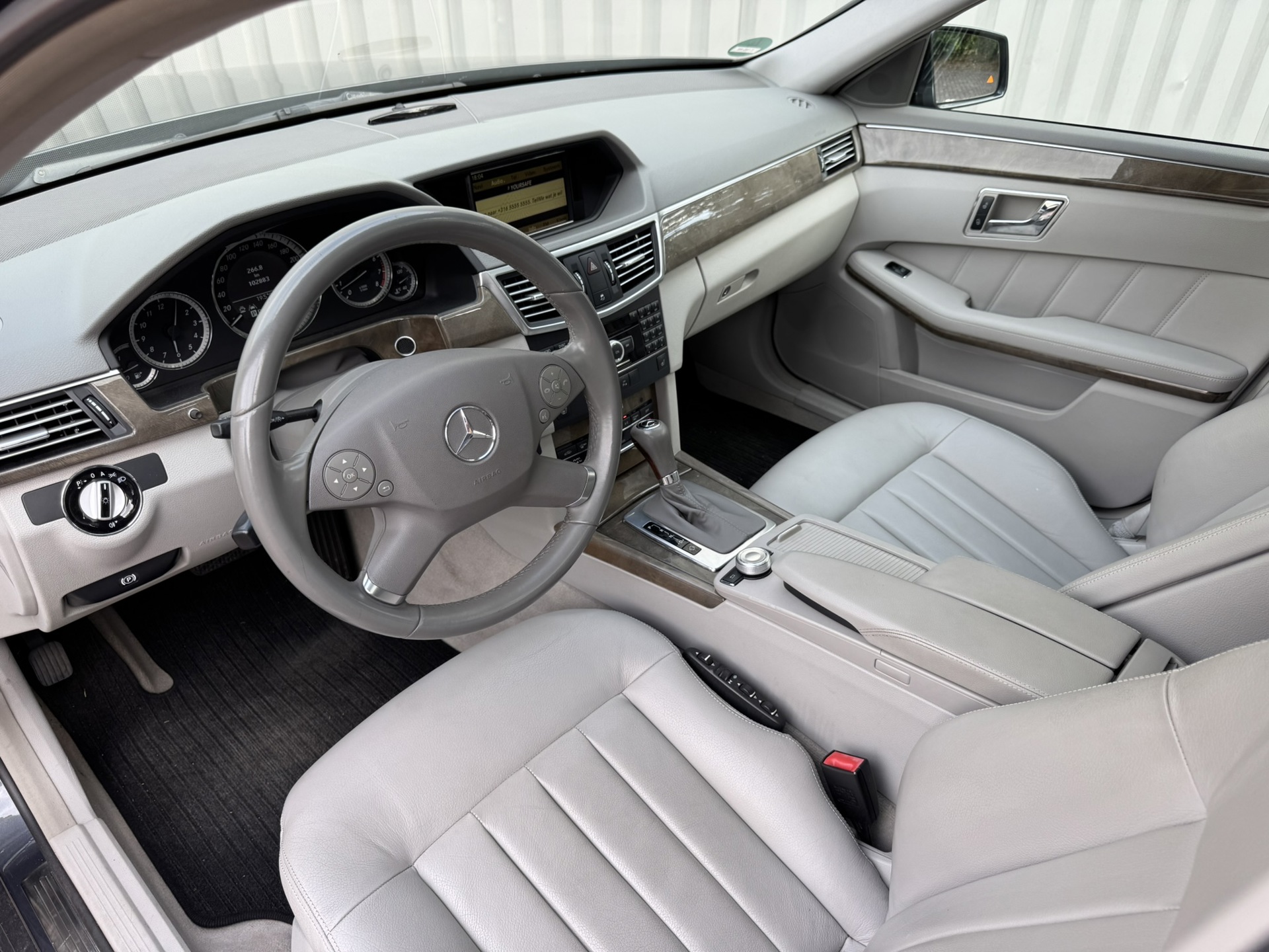 Foto van Mercedes-Benz E 250 Cgi
