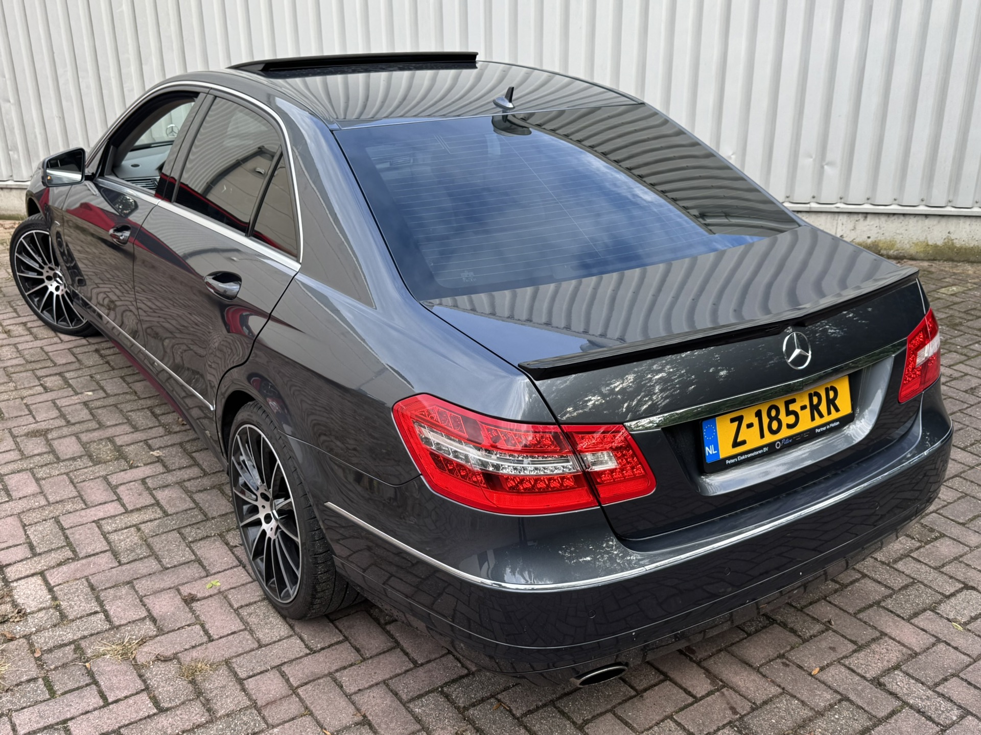 Foto van Mercedes-Benz E 250 Cgi