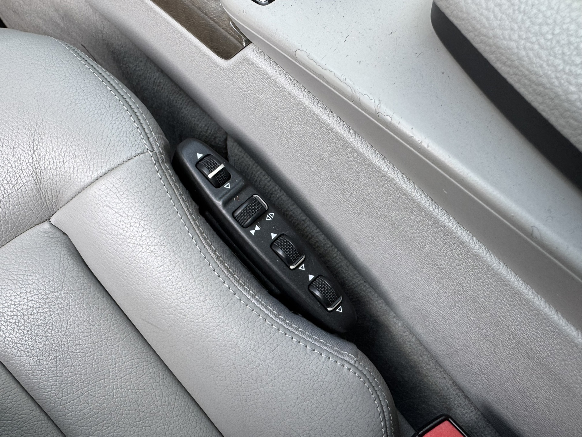 Foto van Mercedes-Benz E 250 Cgi