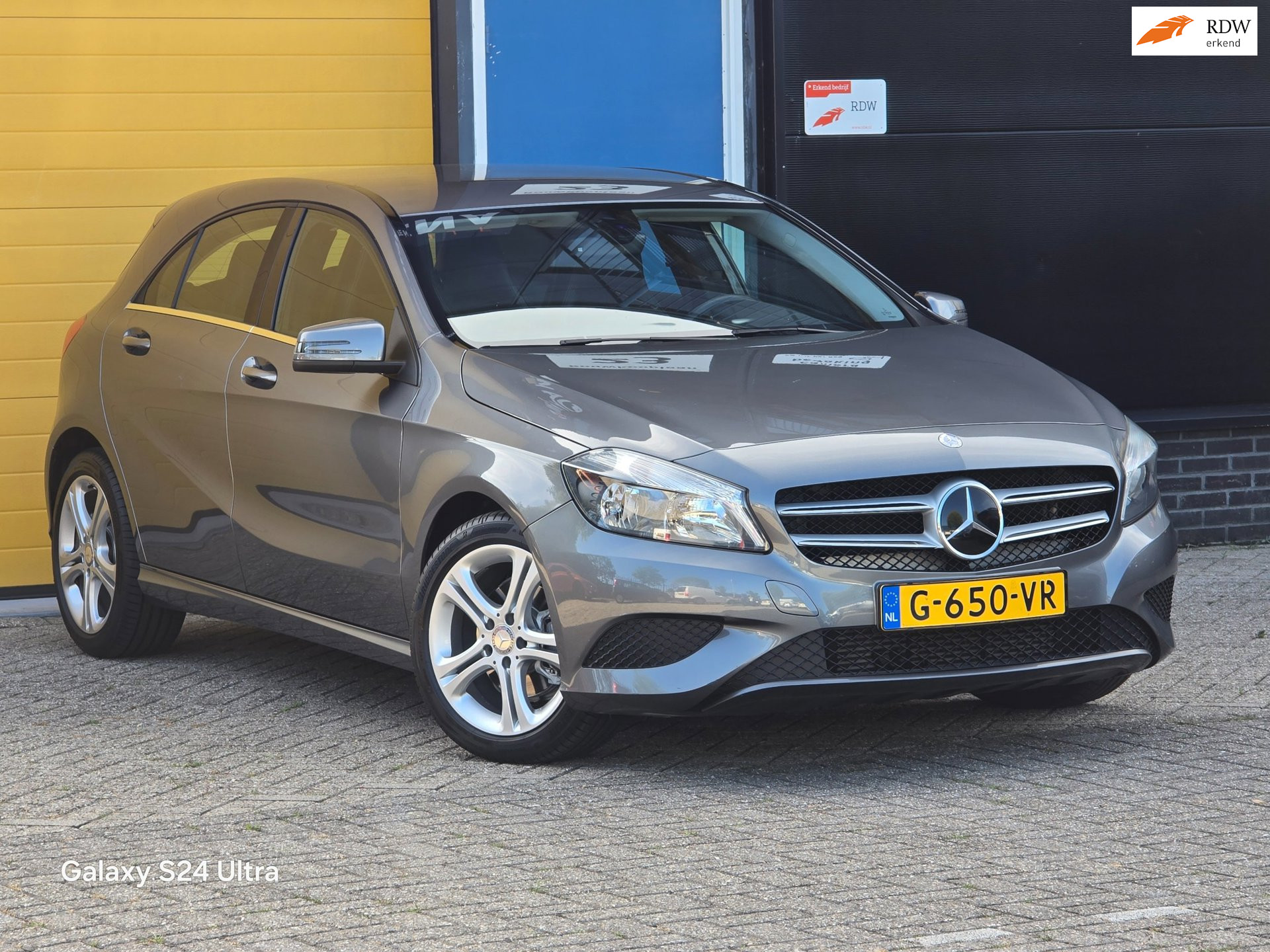Mercedes-Benz A 180 180 Ambition / Airco / Stoelverwarming / Elek Pakket / Trekhaak / Allu Velgen 2013 - voorkant