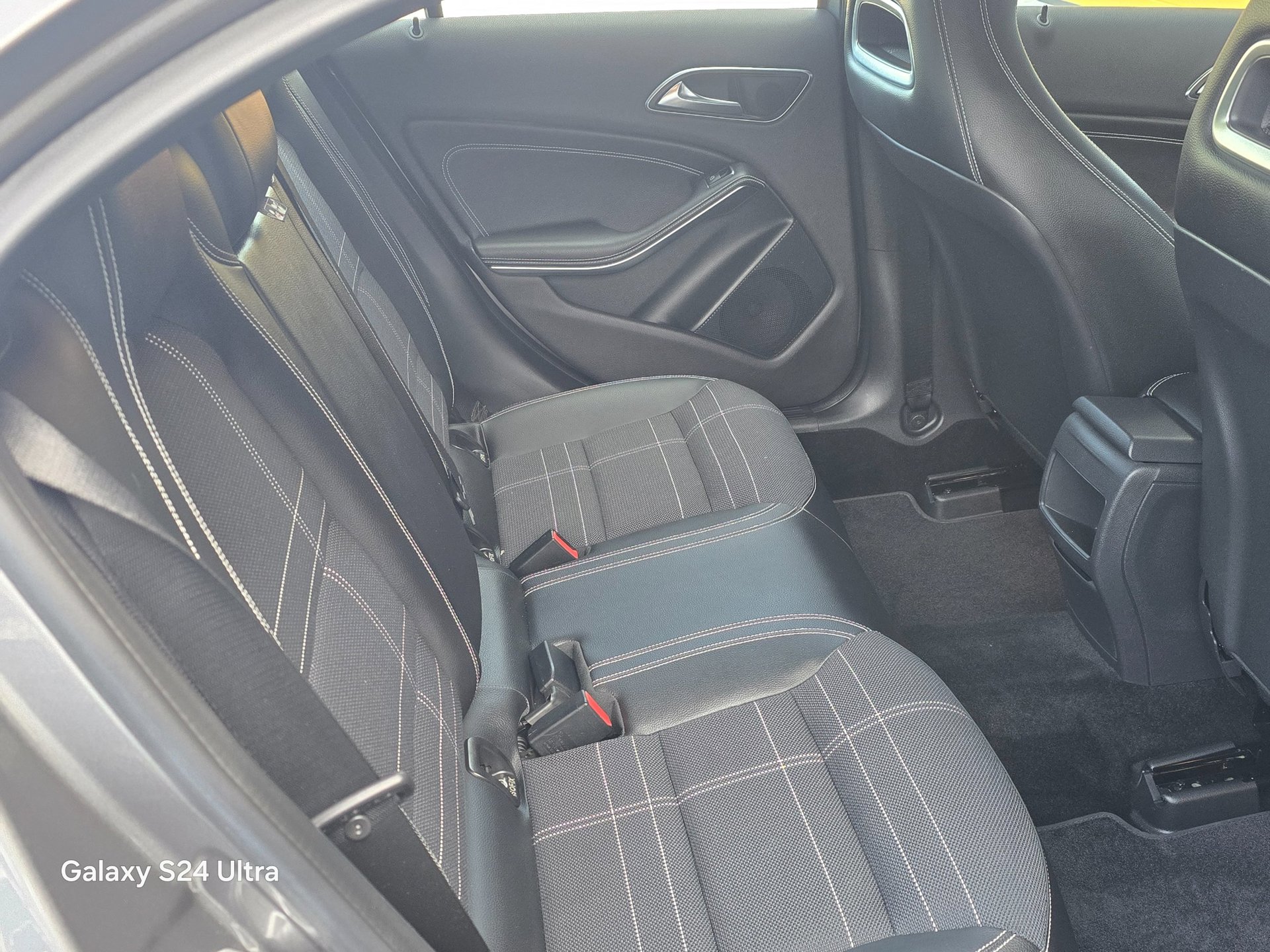 Foto van Mercedes-Benz A 180