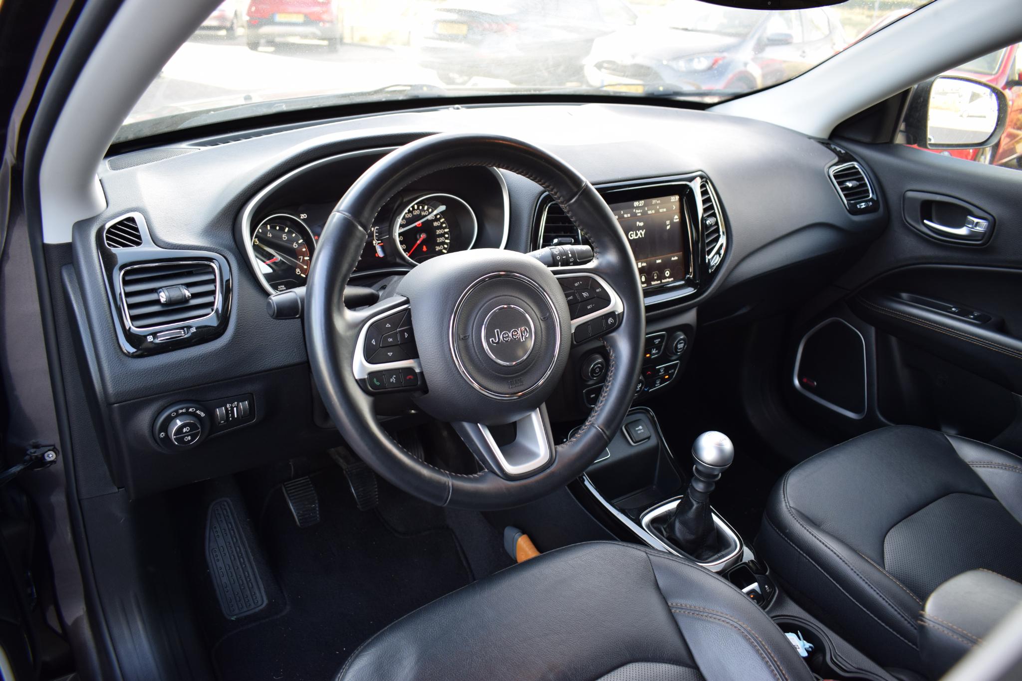 Foto van Jeep Compass