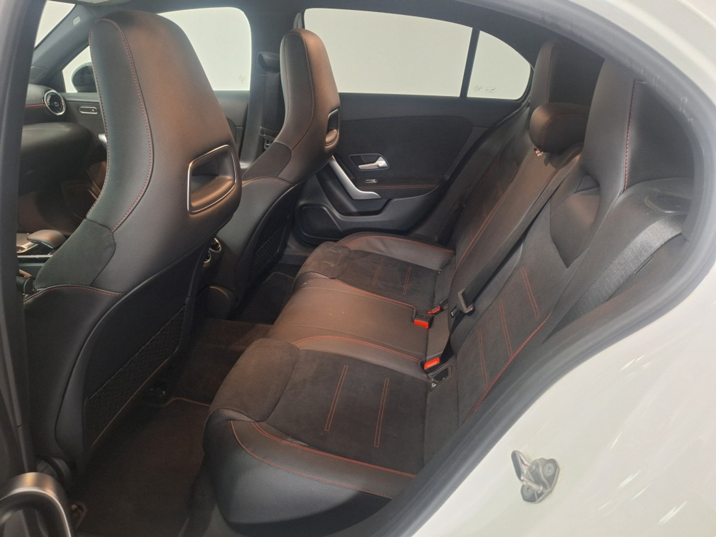 Foto van Mercedes-Benz A 180