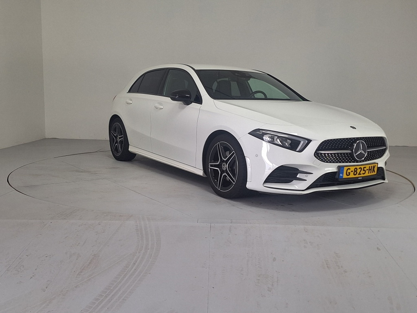 Foto van Mercedes-Benz A 180