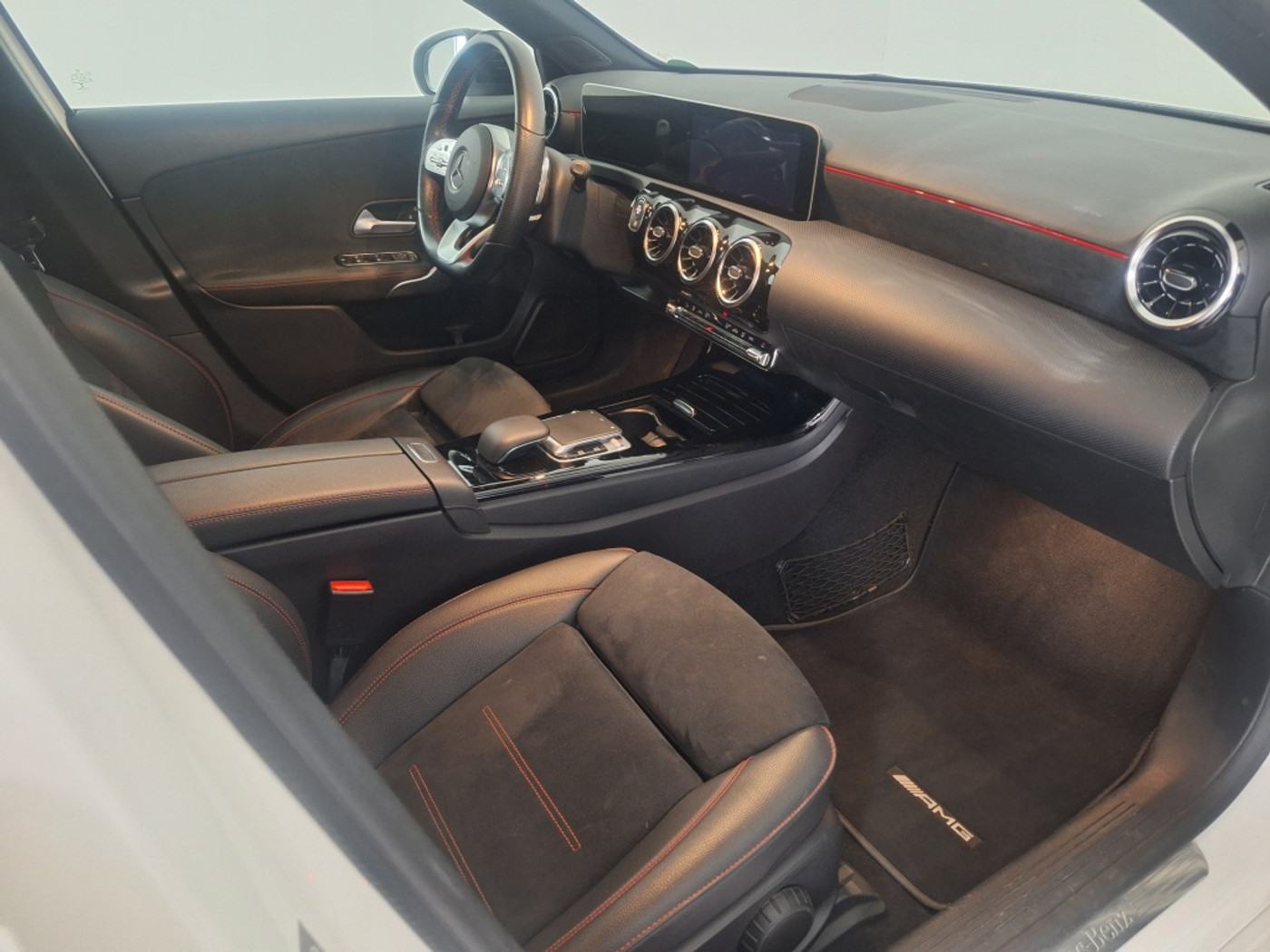 Foto van Mercedes-Benz A 180