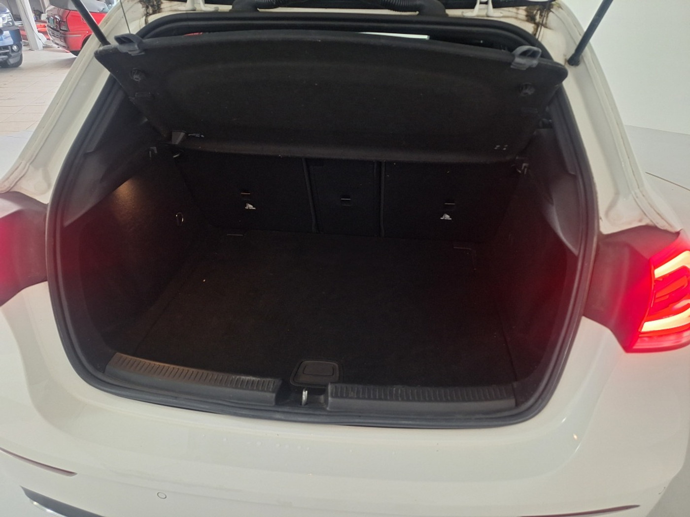 Foto van Mercedes-Benz A 180