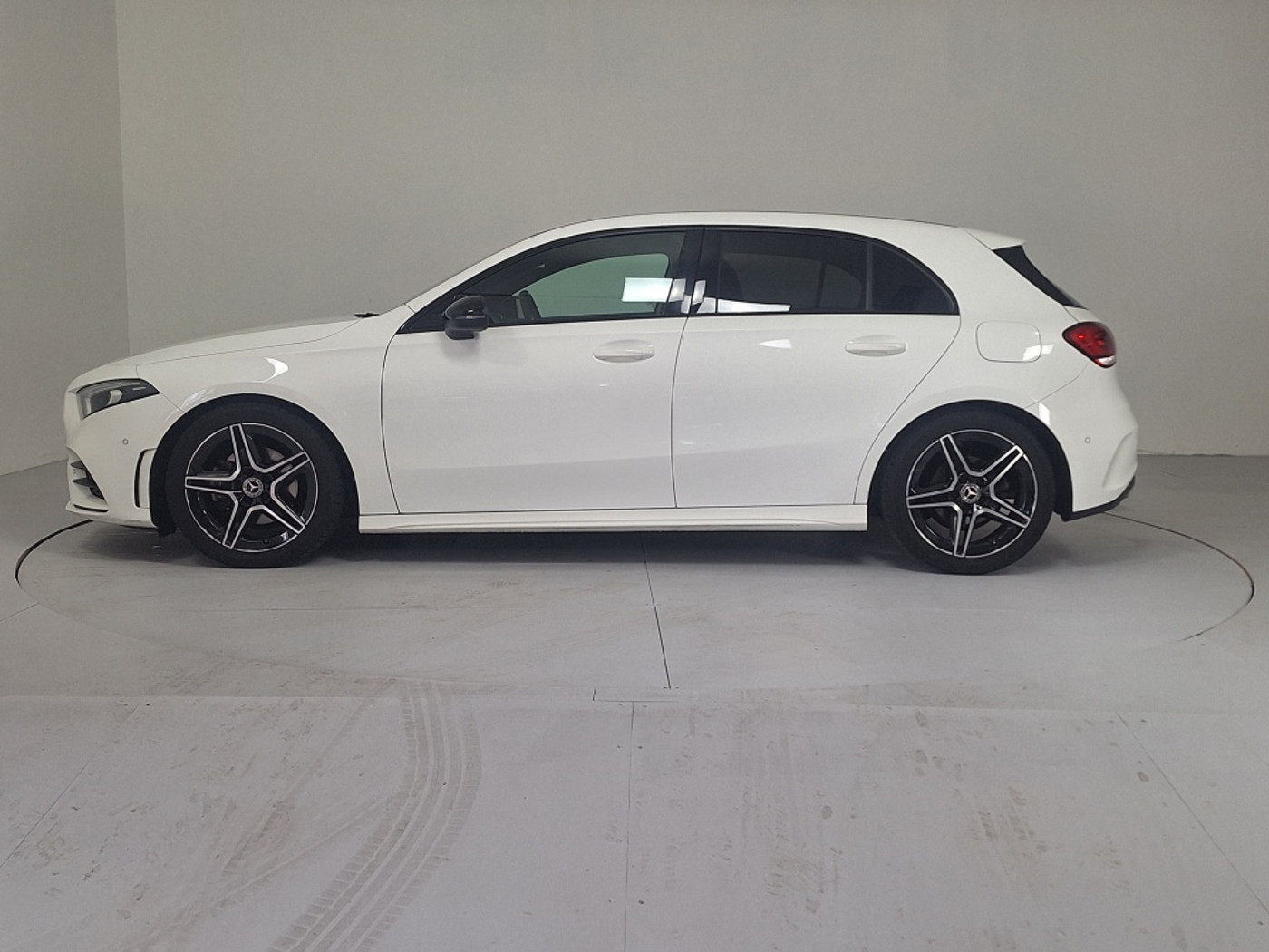 Foto van Mercedes-Benz A 180